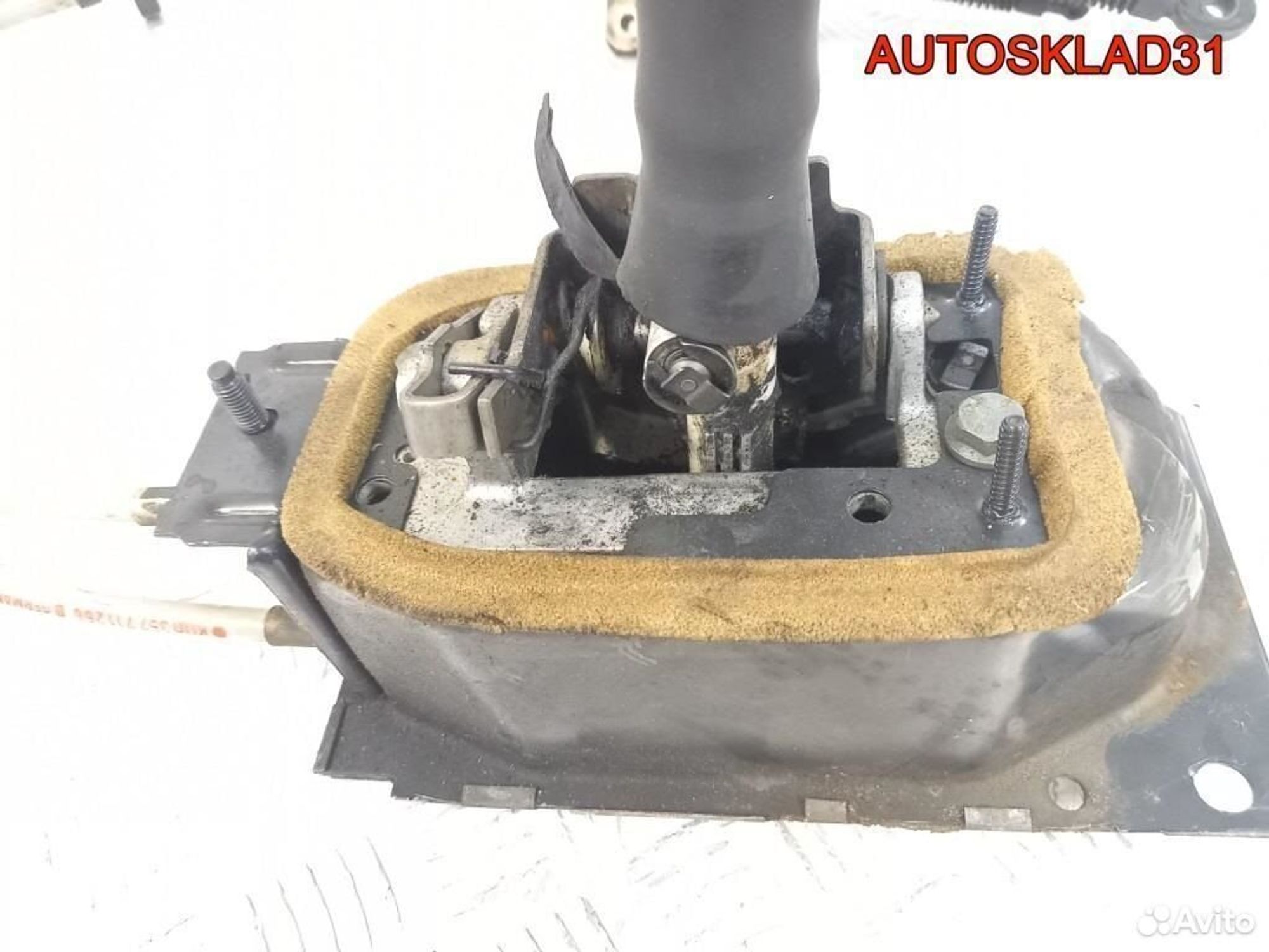 Кулиса МКПП с тросами VW Passat B3 357711061, 14400 рублей, Дубовое