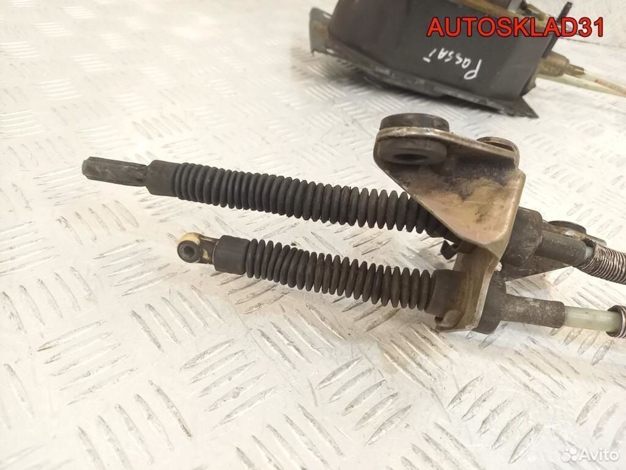 Кулиса МКПП с тросами VW Passat B3 357711061, 14400 рублей, Дубовое