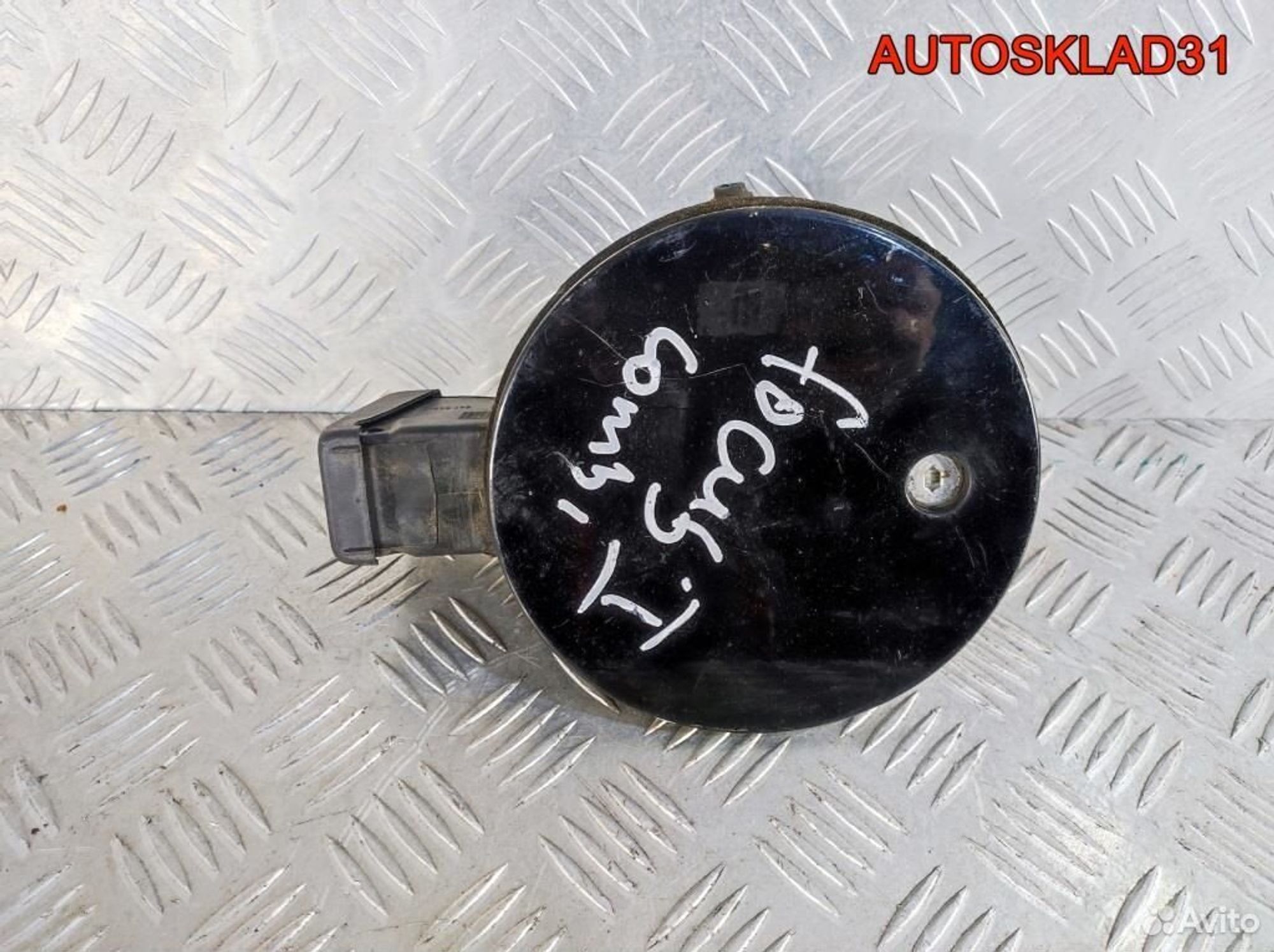 Лючок бензобака Ford Focus 1 XS41A405A02AGW Combi, 1300 рублей, Дубовое