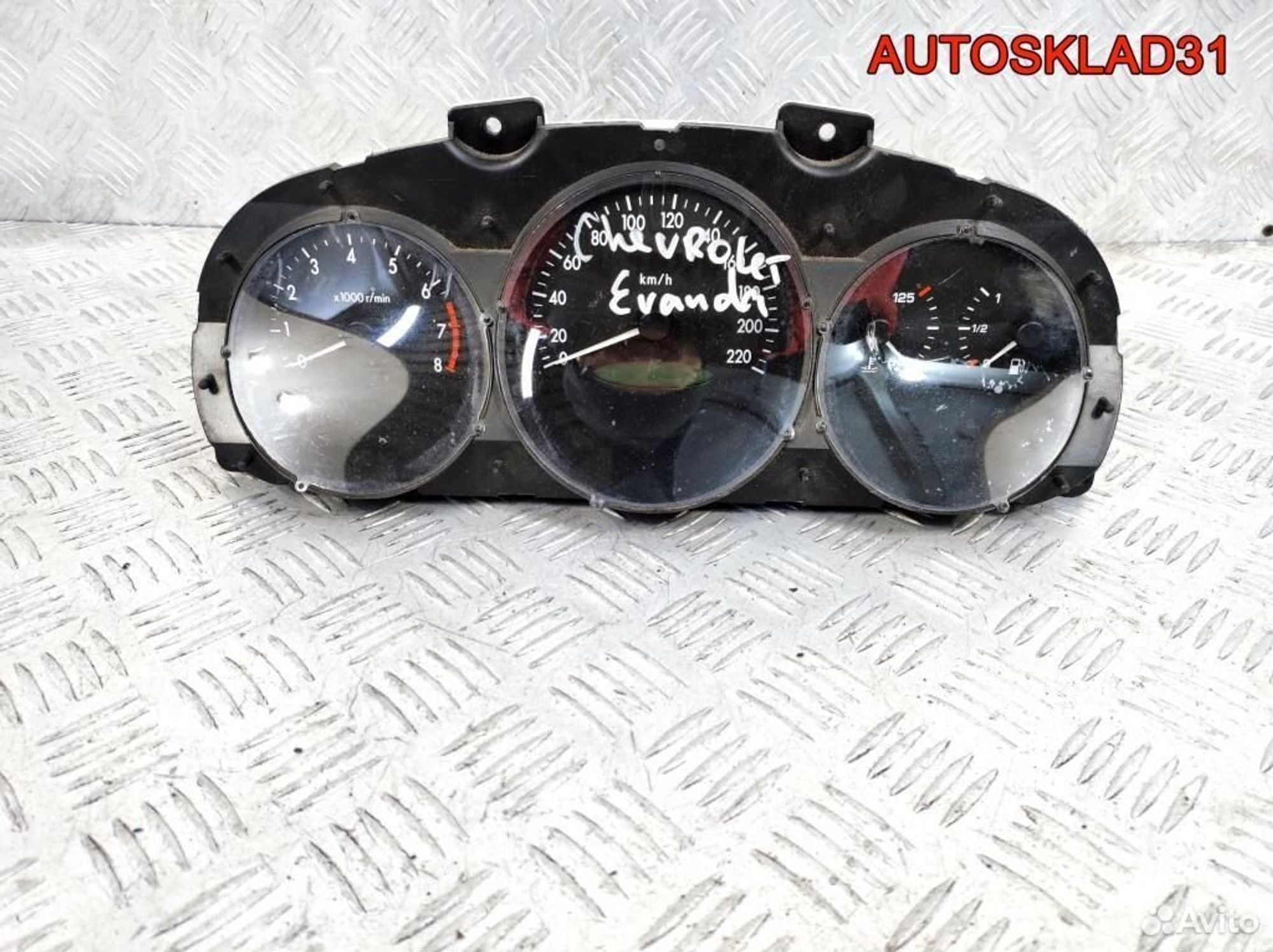 Панель приборов Chevrolet Evanda t20sed 96486927, 3600 рублей, Дубовое