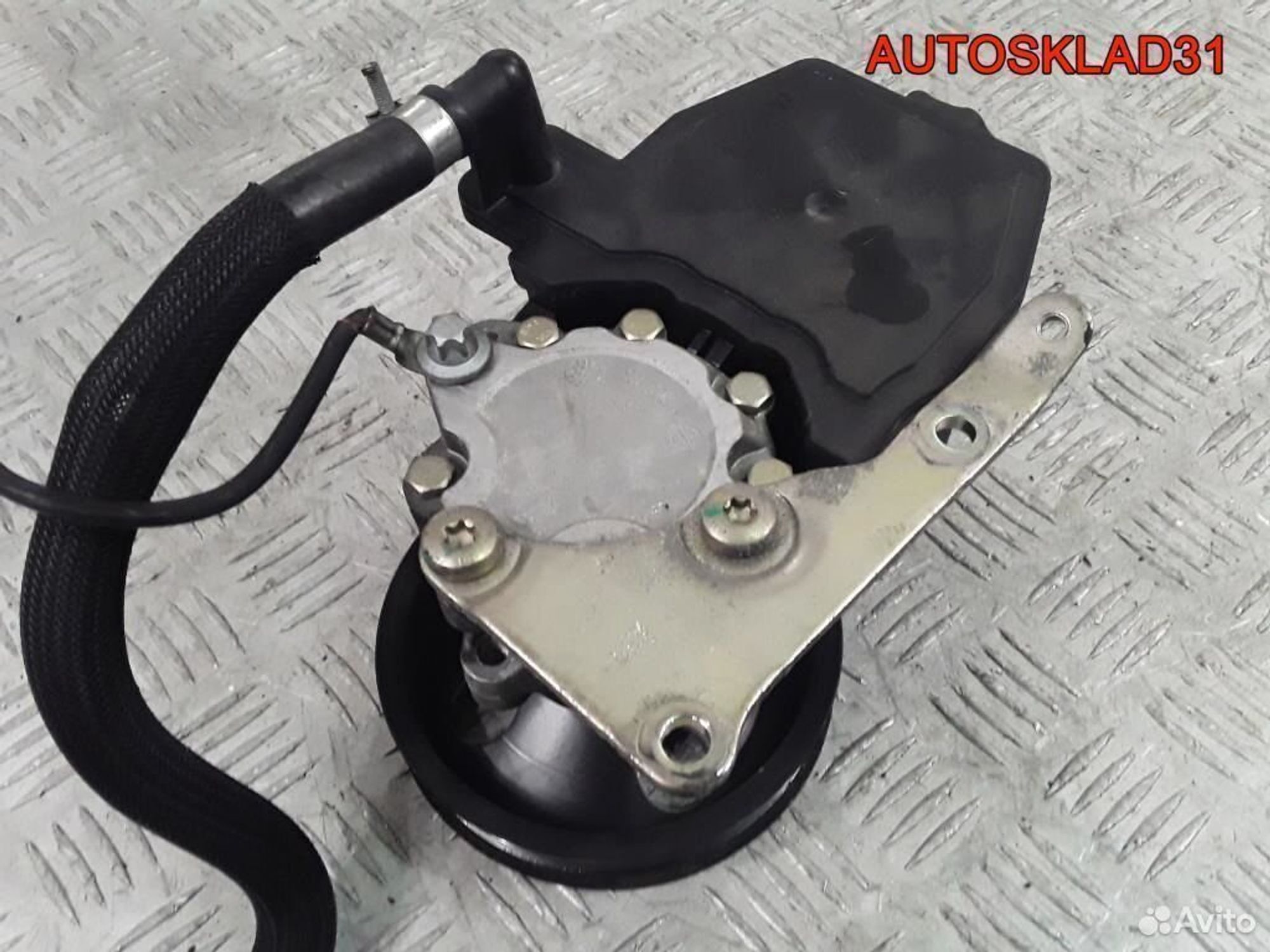 Насос ГУР Mercedes Benz W203 М111.955 A0024668401, 7700 рублей, Дубовое