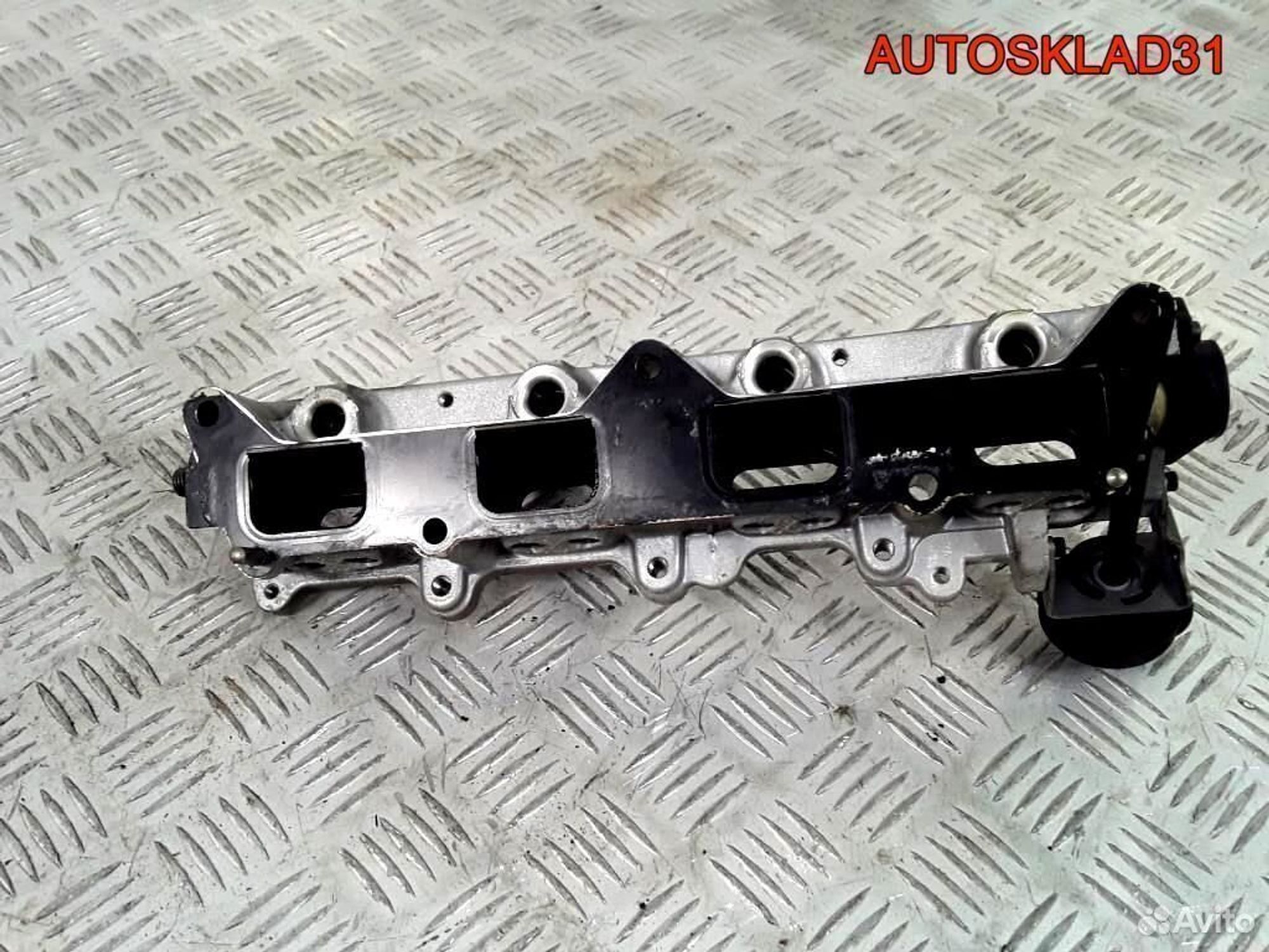 Коллектор впускной Volkswagen Golf 5 03C133204AA, 1800 рублей, Дубовое