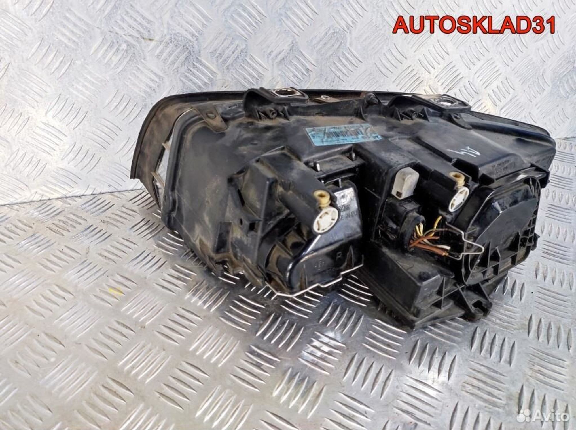 Фара правая Audi A4 B6 8E0941030C, 6300 рублей, Дубовое