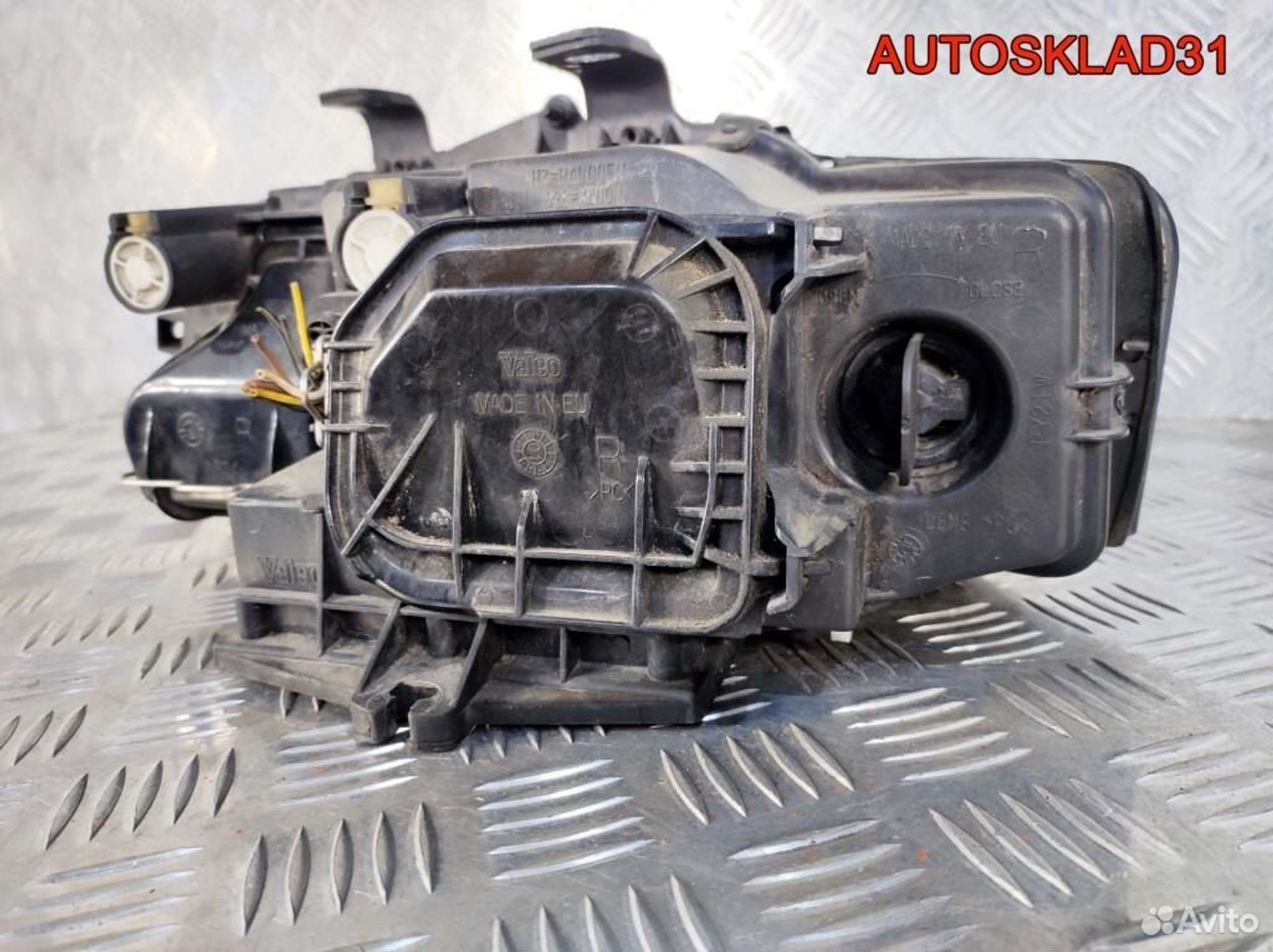 Фара правая Audi A4 B6 8E0941030C, 6300 рублей, Дубовое