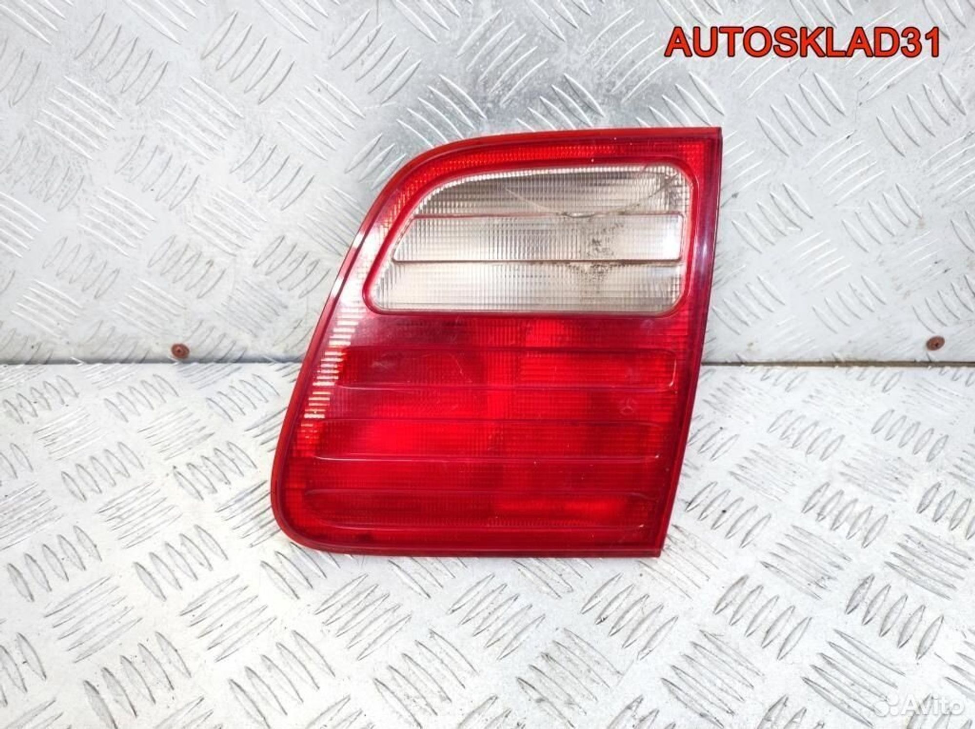 Фонарь задний внутренний правый Mercedes Benz W210, 600 рублей, Дубовое
