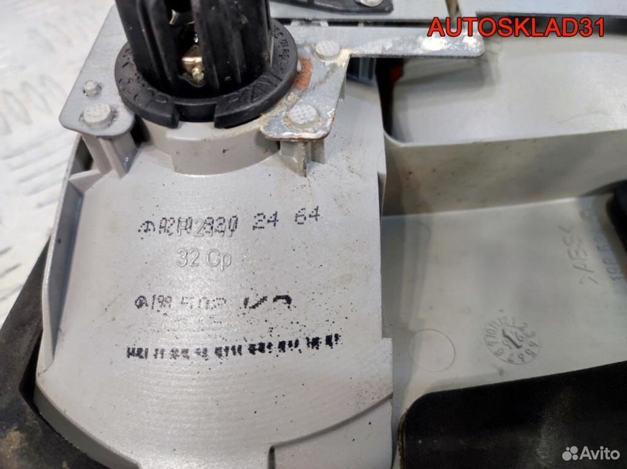 Фонарь задний внутренний правый Mercedes Benz W210, 600 рублей, Дубовое