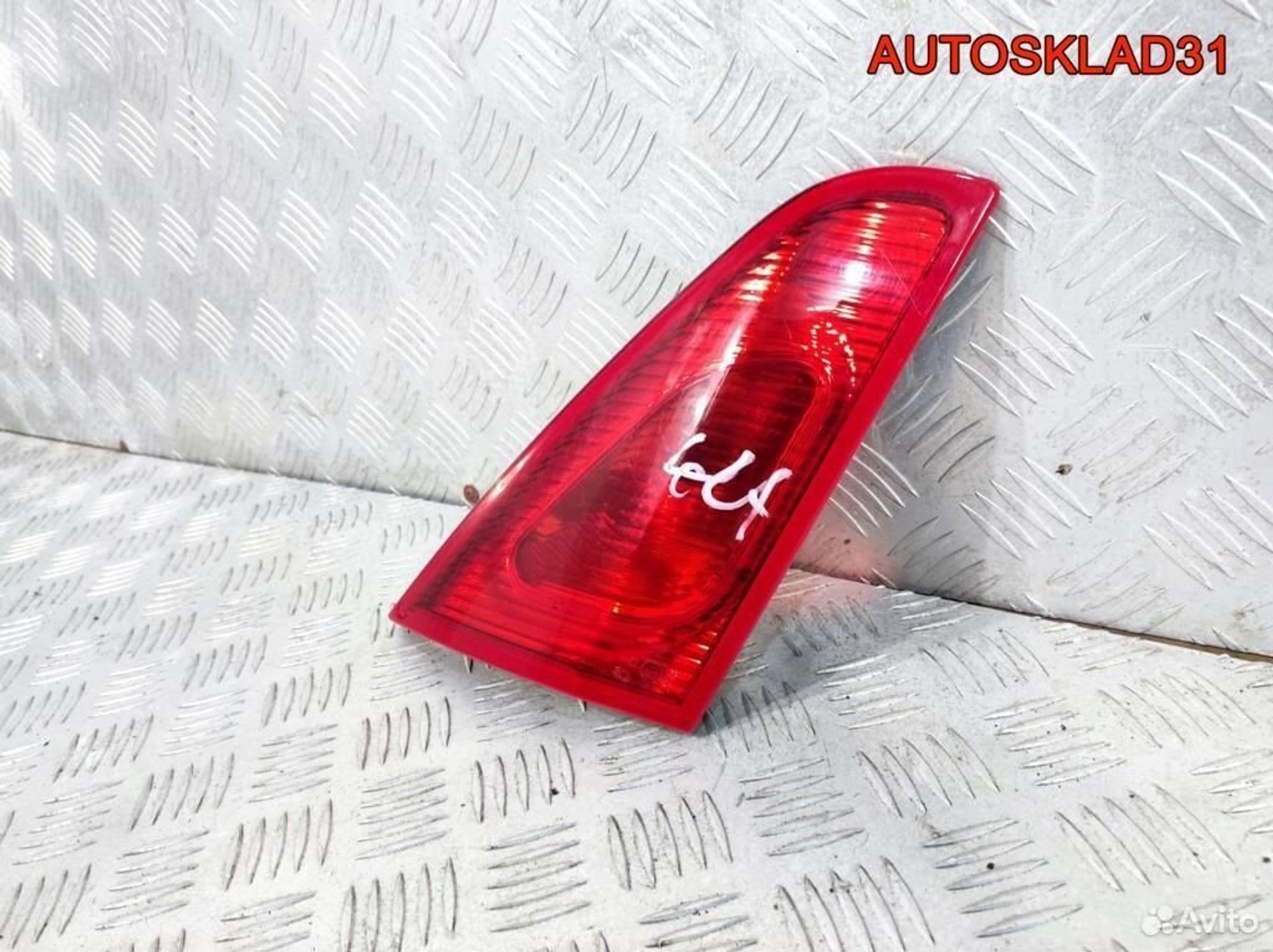 Фонарь задний внутренний левый Mitsubishi Colt Z3, 2600 рублей, Дубовое