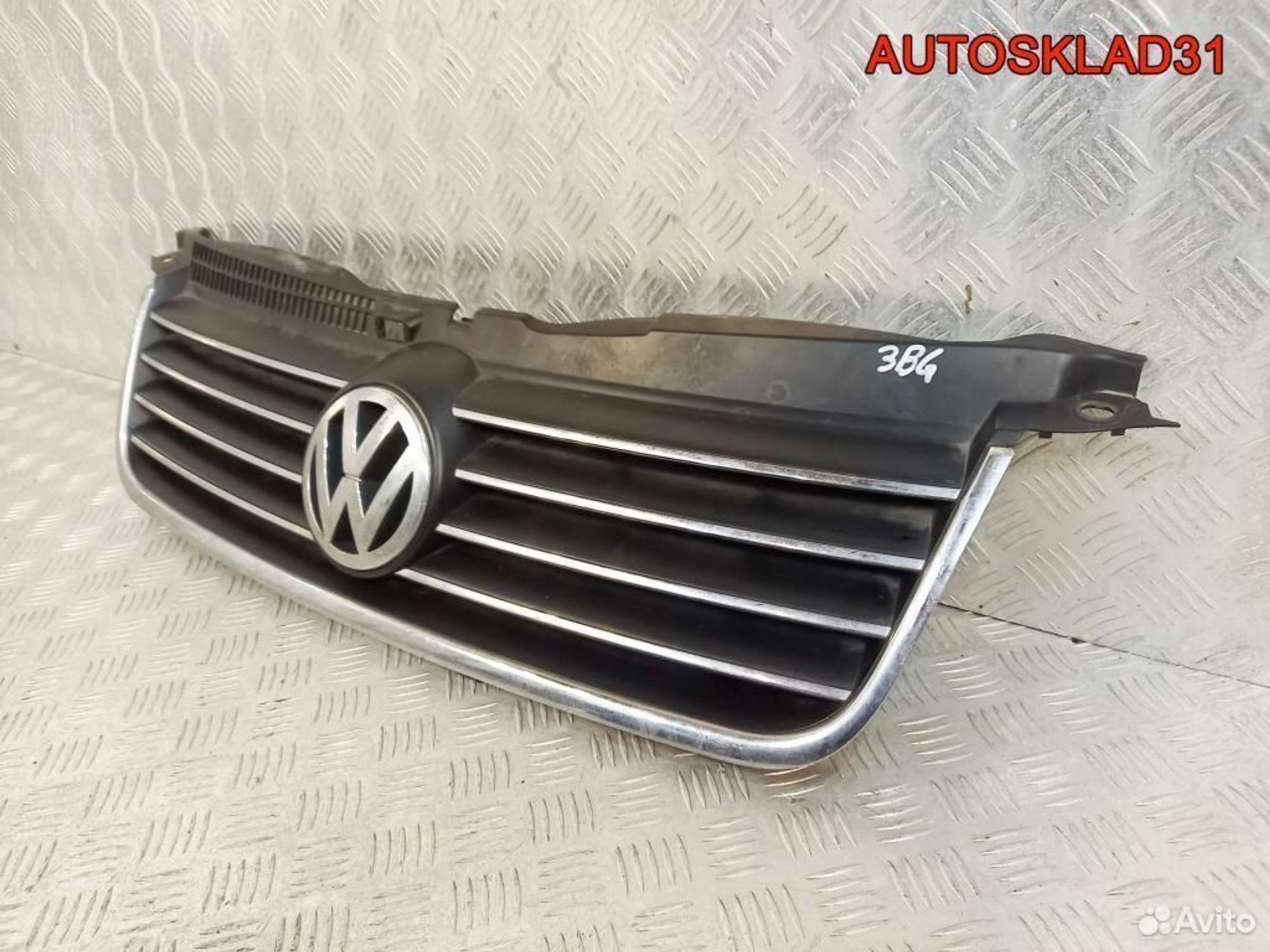 Решетка радиатора Volkswagen Passat 5+ 3B0853651L, 5700 рублей, Дубовое