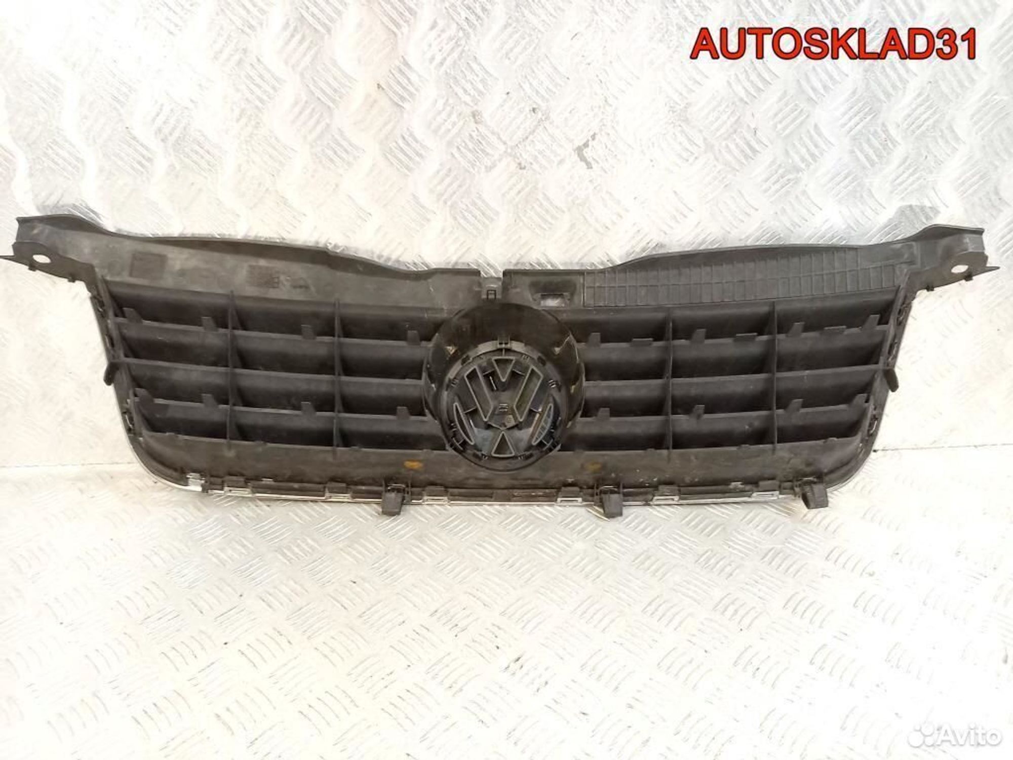 Решетка радиатора Volkswagen Passat 5+ 3B0853651L, 5700 рублей, Дубовое