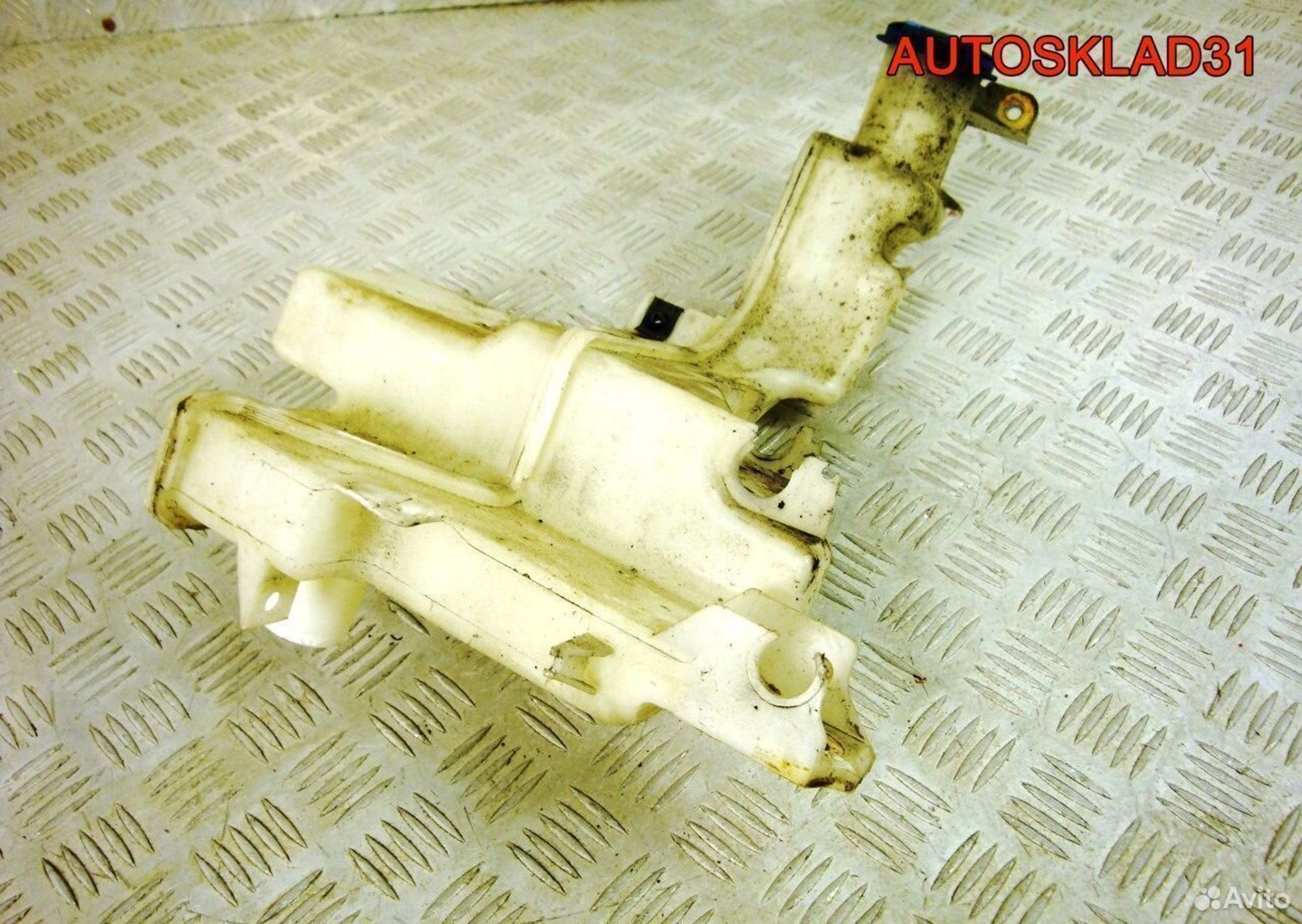 Бачок омывателя Volkswagen Passat B6 3C0955453Q, 1800 рублей, Дубовое