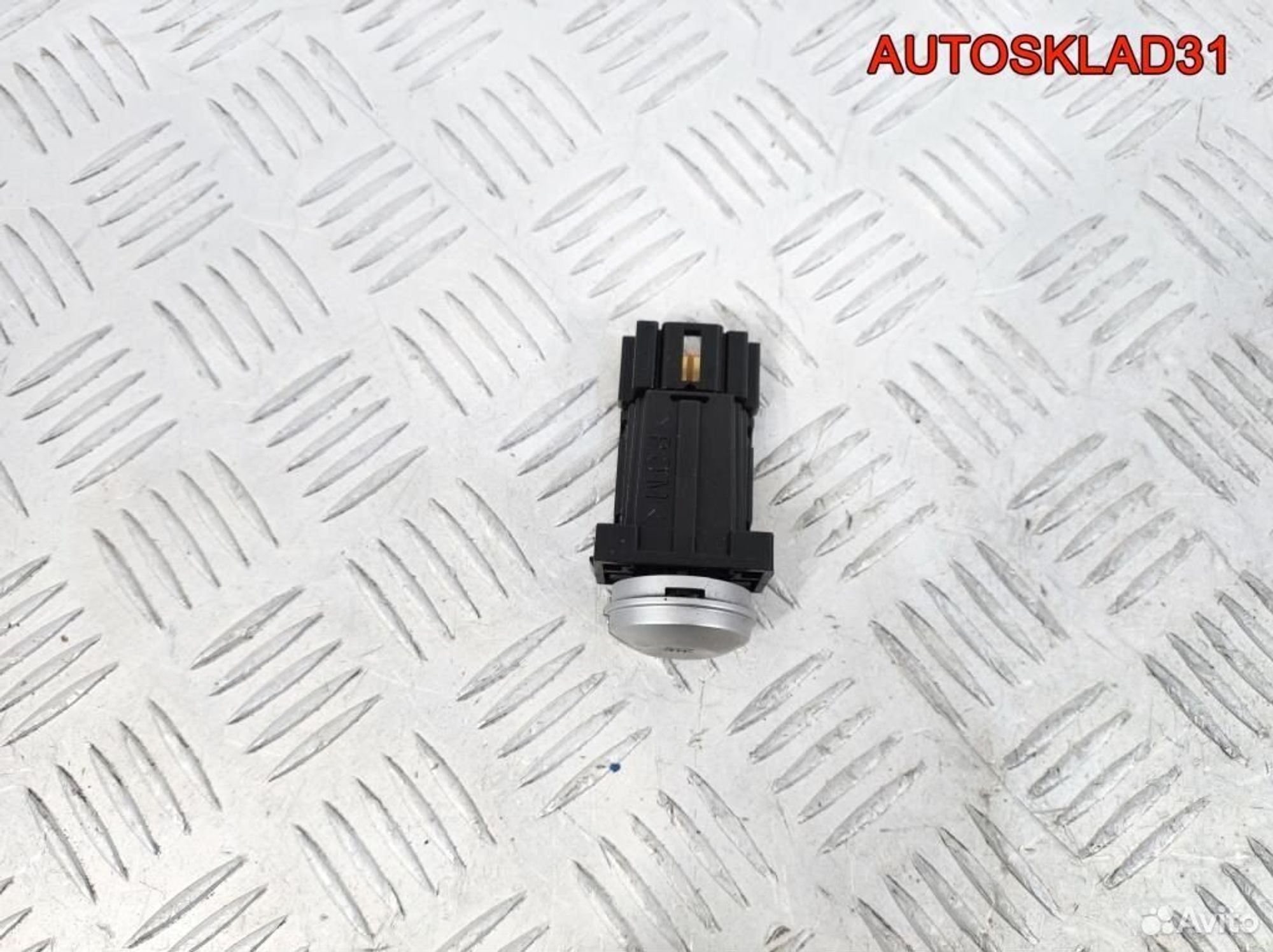 Кнопка противотуманки Mitsubishi Colt MN140429, 600 рублей, Дубовое