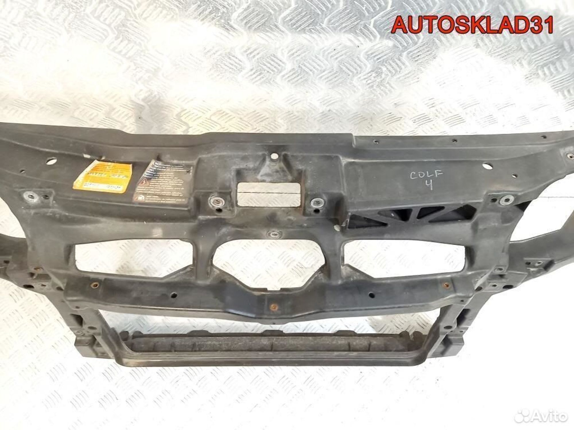 Панель передняя Volkswagen Golf 4 1J0805594, 5000 рублей, Дубовое