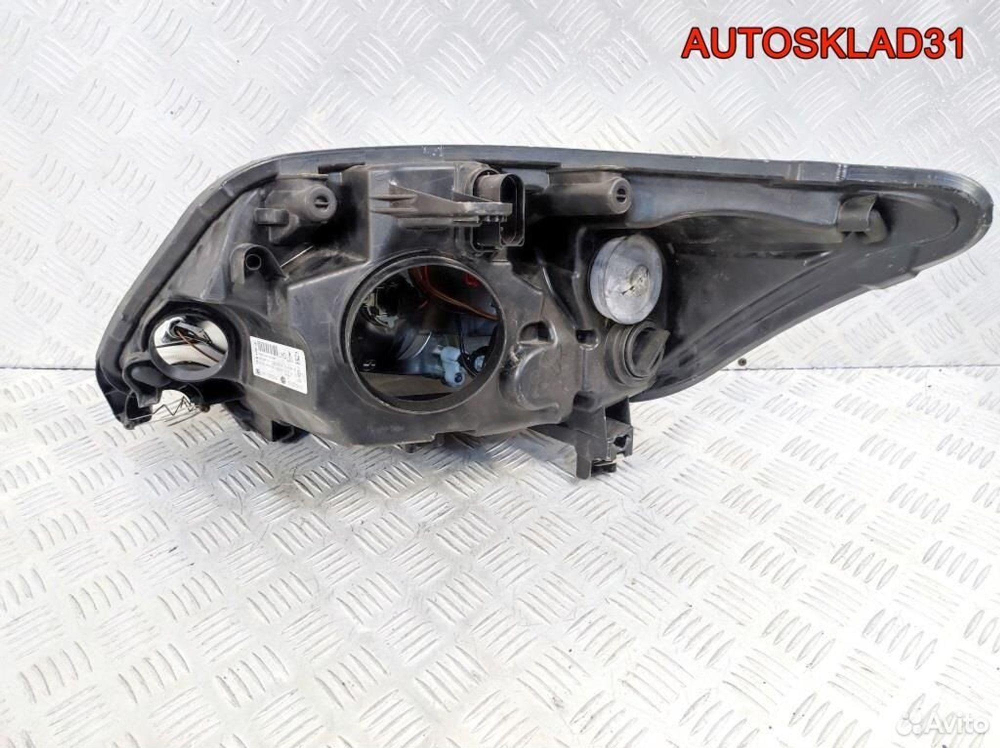 Фара правая Ford Kuga 8V4113W029AG, 10200 рублей, Дубовое