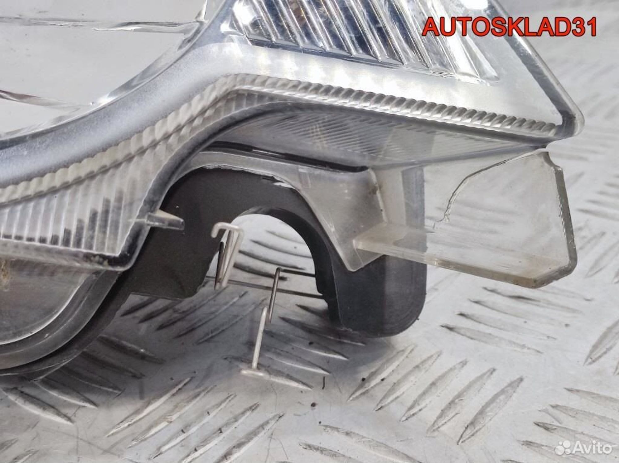 Фара правая Ford Kuga 8V4113W029AG, 10200 рублей, Дубовое