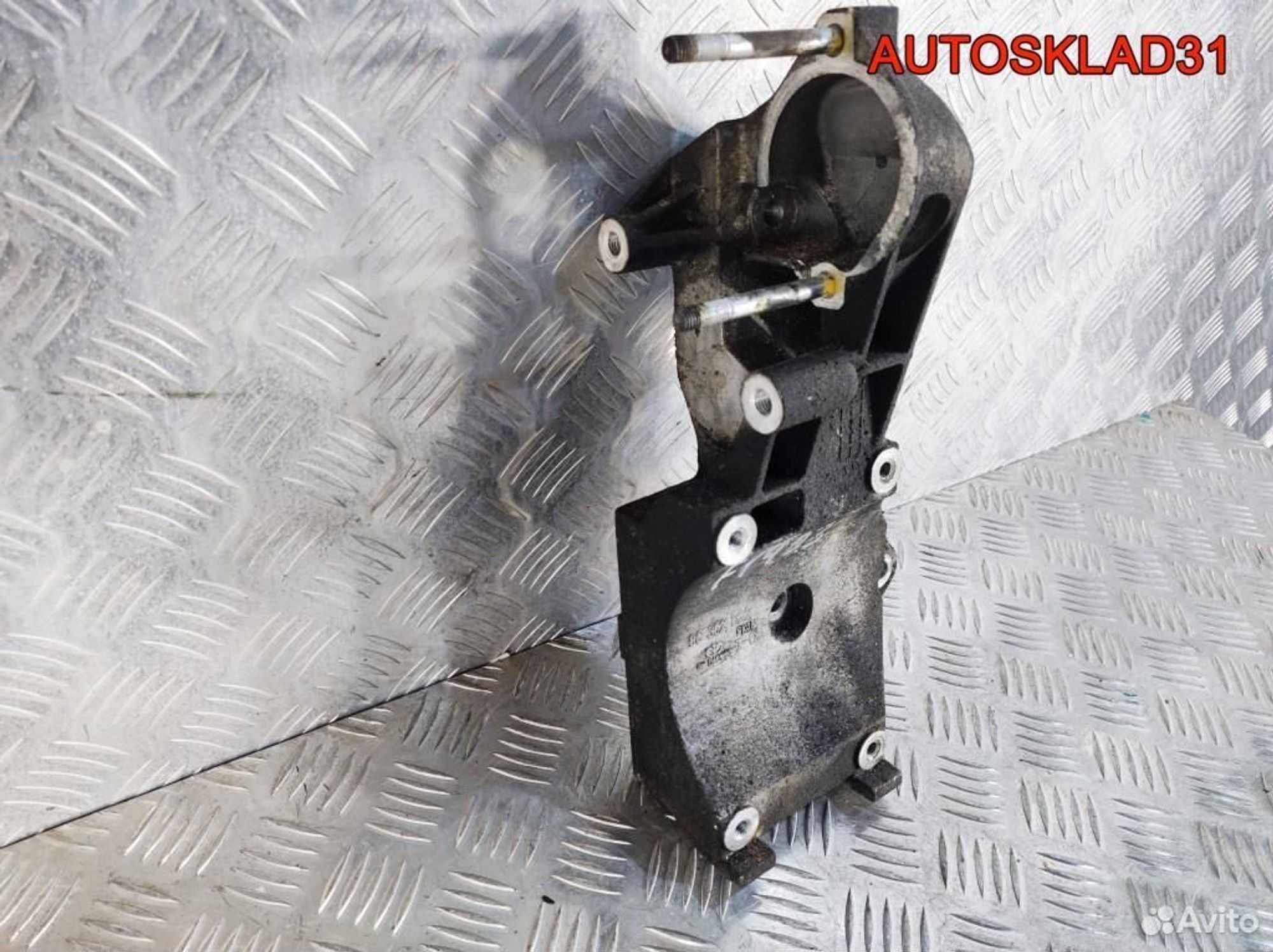 Кронштейн кондиционера Chevrolet Aveo 96352822, 1100 рублей, Дубовое