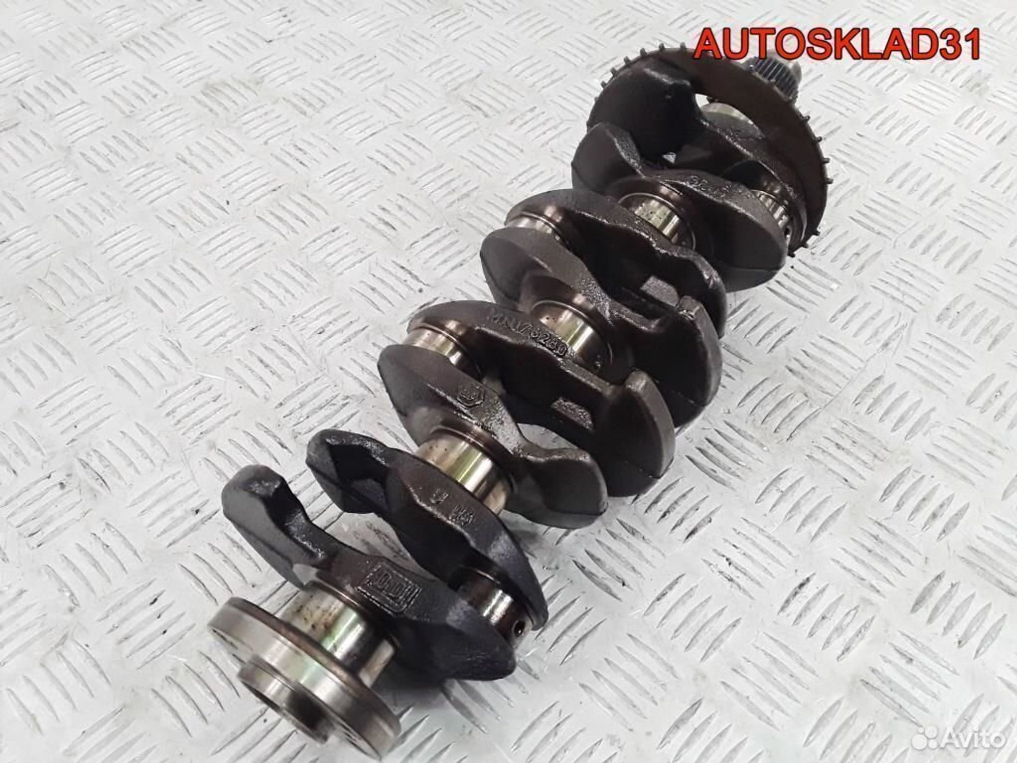 Коленвал Mitsubishi Colt 1,3 4A90 MN176280 Бензин, 9000 рублей, Дубовое