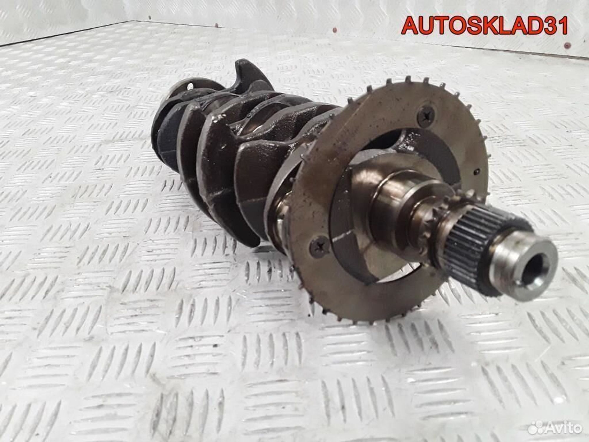 Коленвал Mitsubishi Colt 1,3 4A90 MN176280 Бензин, 9000 рублей, Дубовое