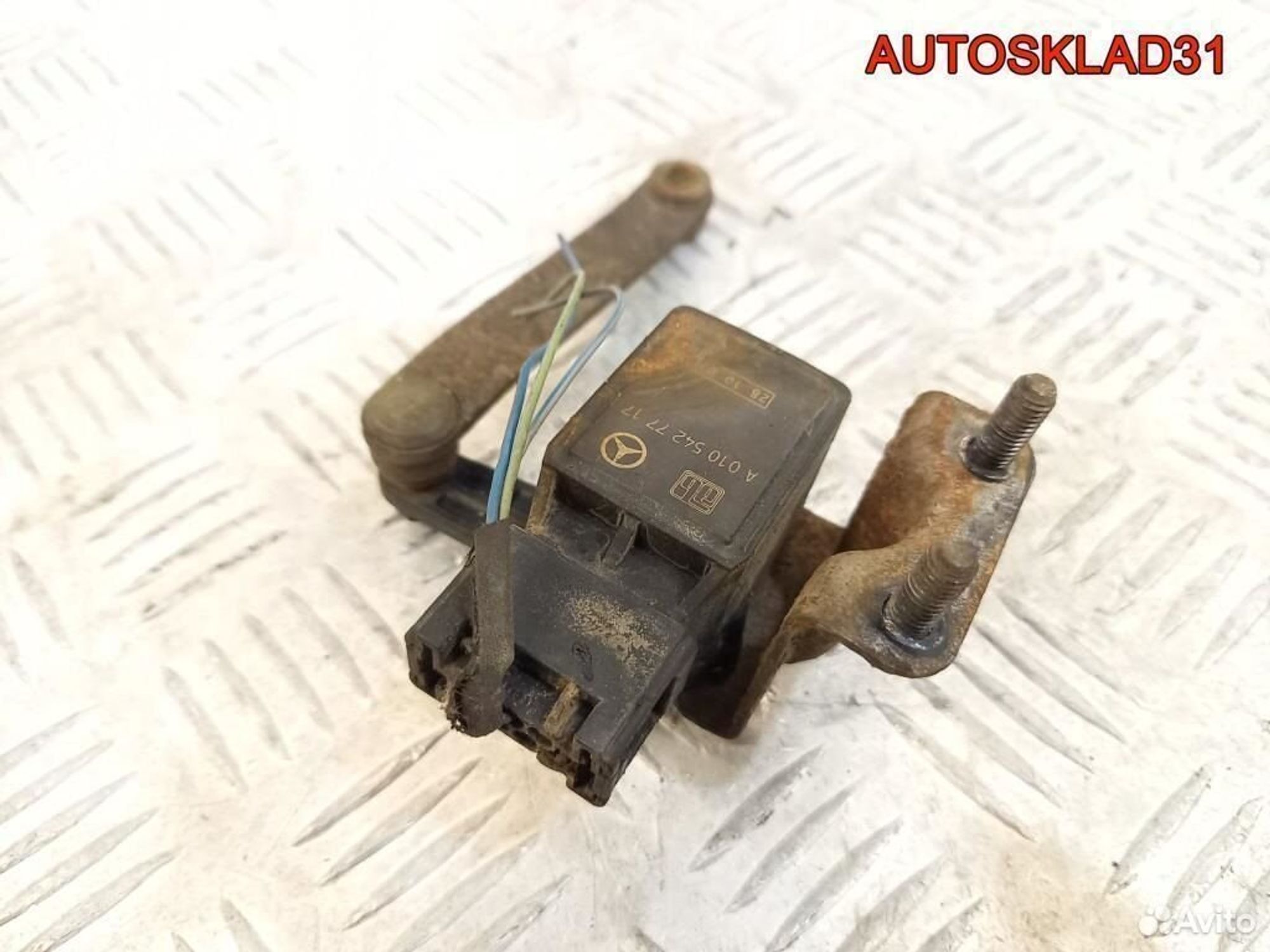 Датчик дорожного просвета Mercedes W211 0105427717, 1800 рублей, Дубовое