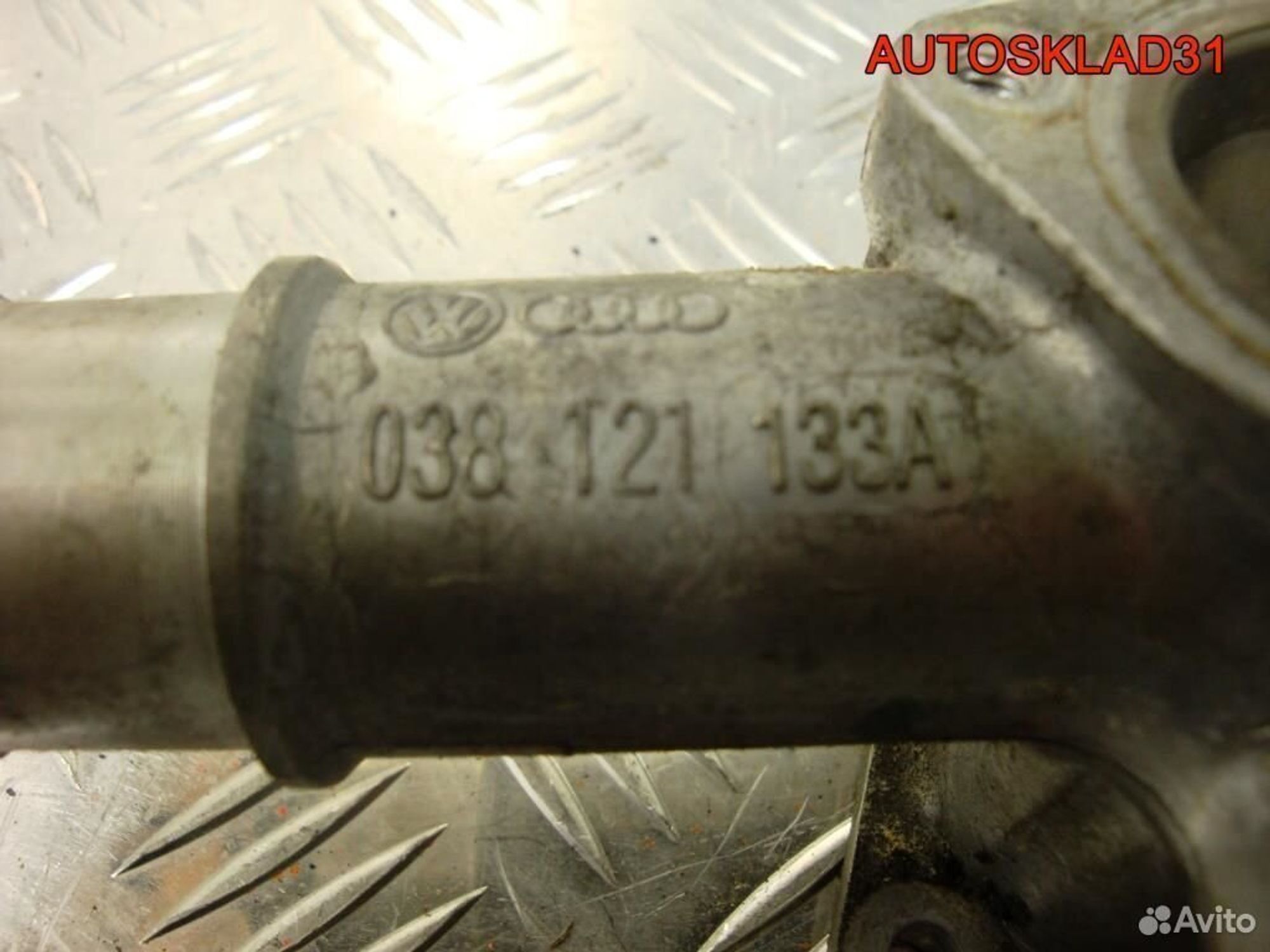 Фланец системы охлаждения Audi A6 C5 038121133A, 600 рублей, Дубовое