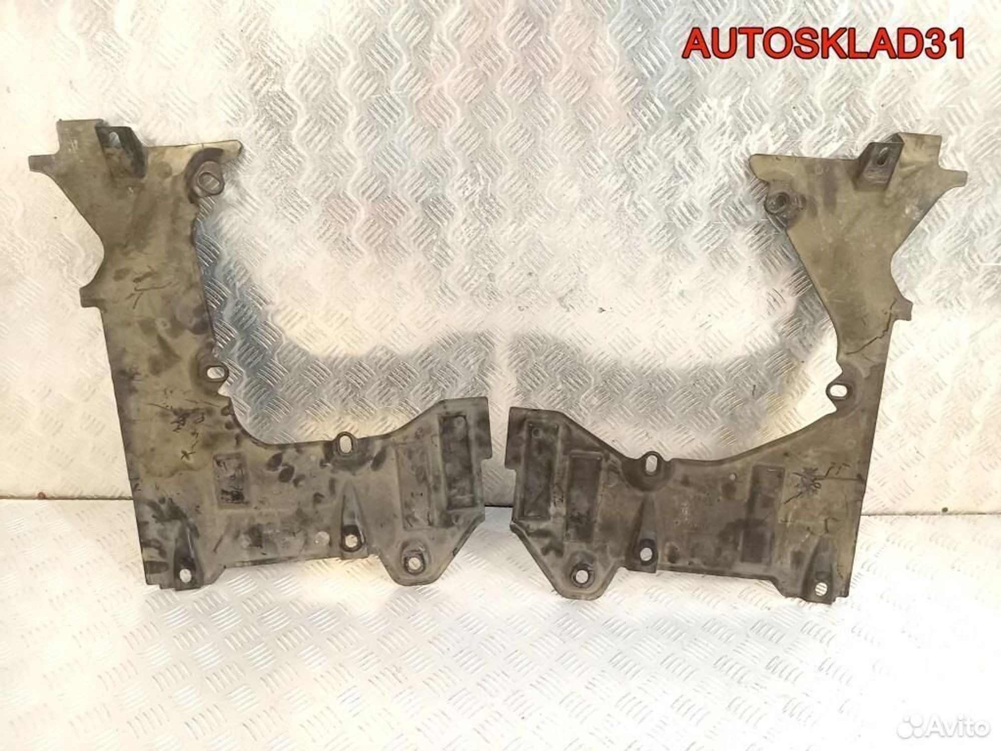 Защита антигравийная задняя Audi A8 D3 4E0825213C, 2000 рублей, Дубовое