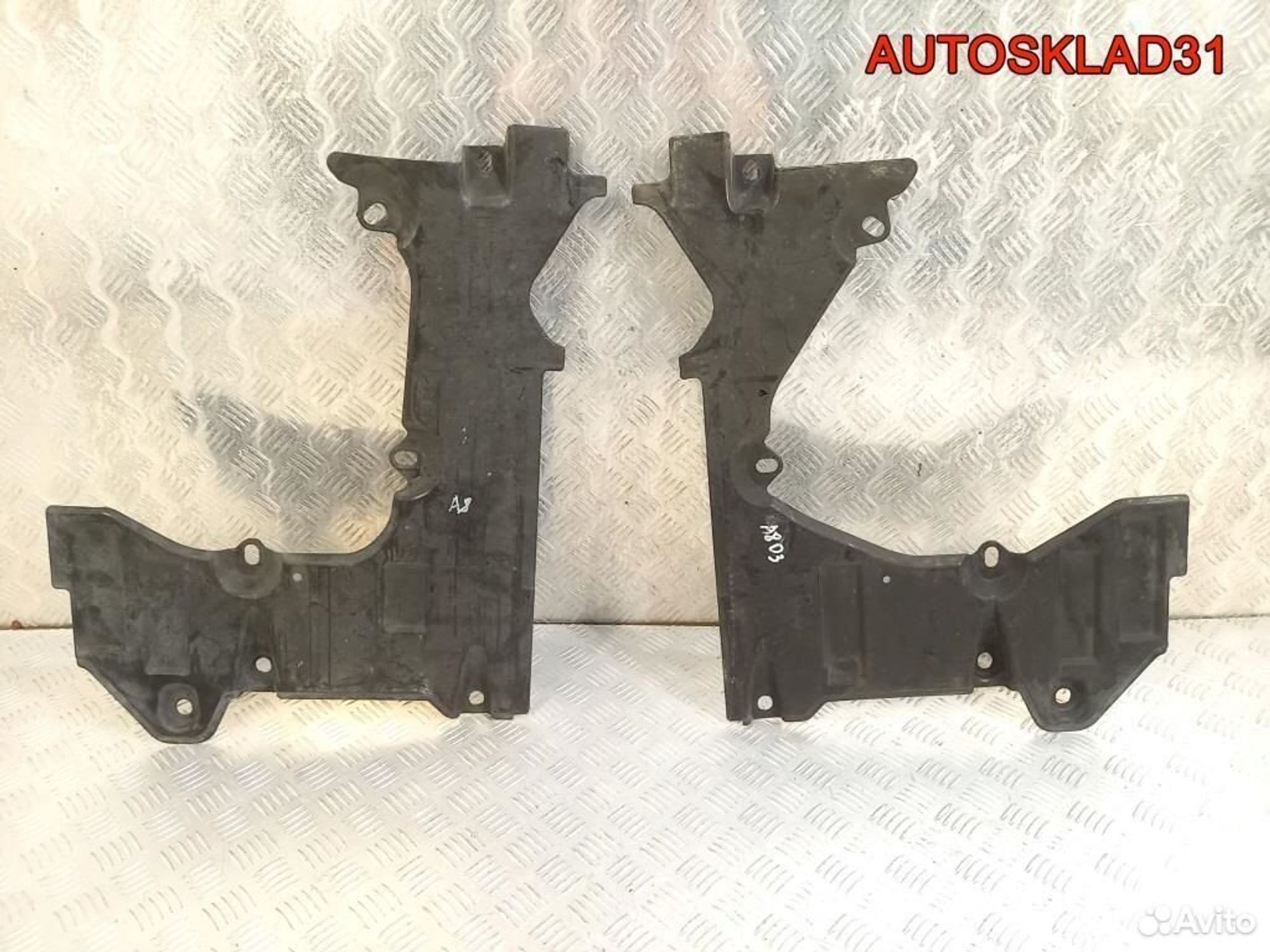 Защита антигравийная задняя Audi A8 D3 4E0825213C, 2000 рублей, Дубовое