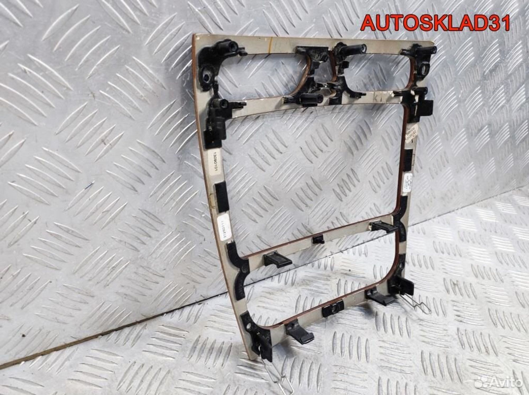 Накладка декоративная Mercedes W203 A2036804639, 900 рублей, Дубовое