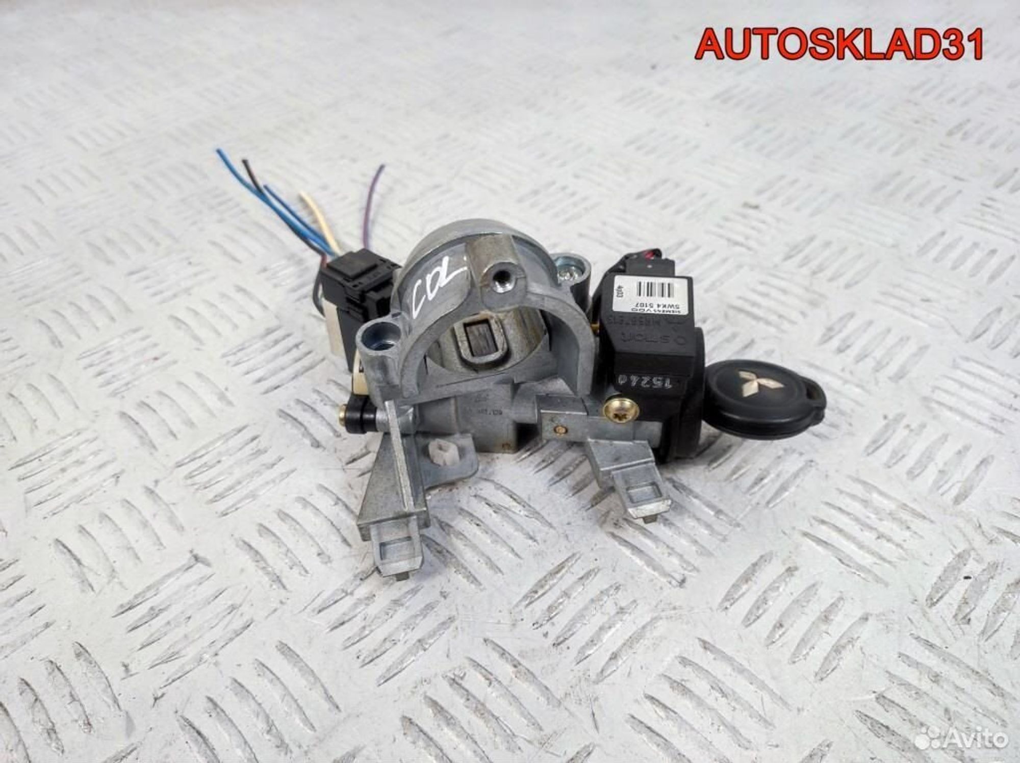 Замок зажигания Mitsubishi Colt Z3 MR955230, 2100 рублей, Дубовое