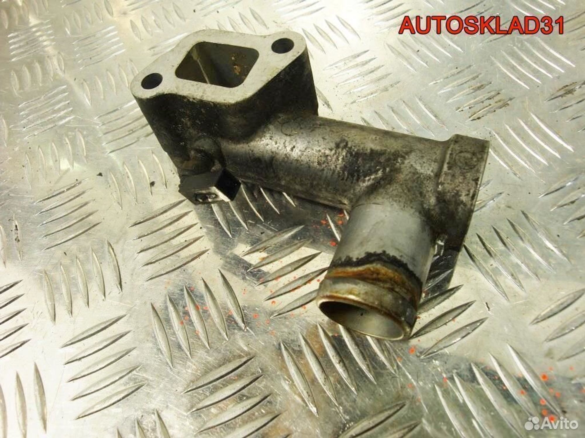 Фланец системы охлаждения Pajero 3 3,2 4М41, 600 рублей, Дубовое