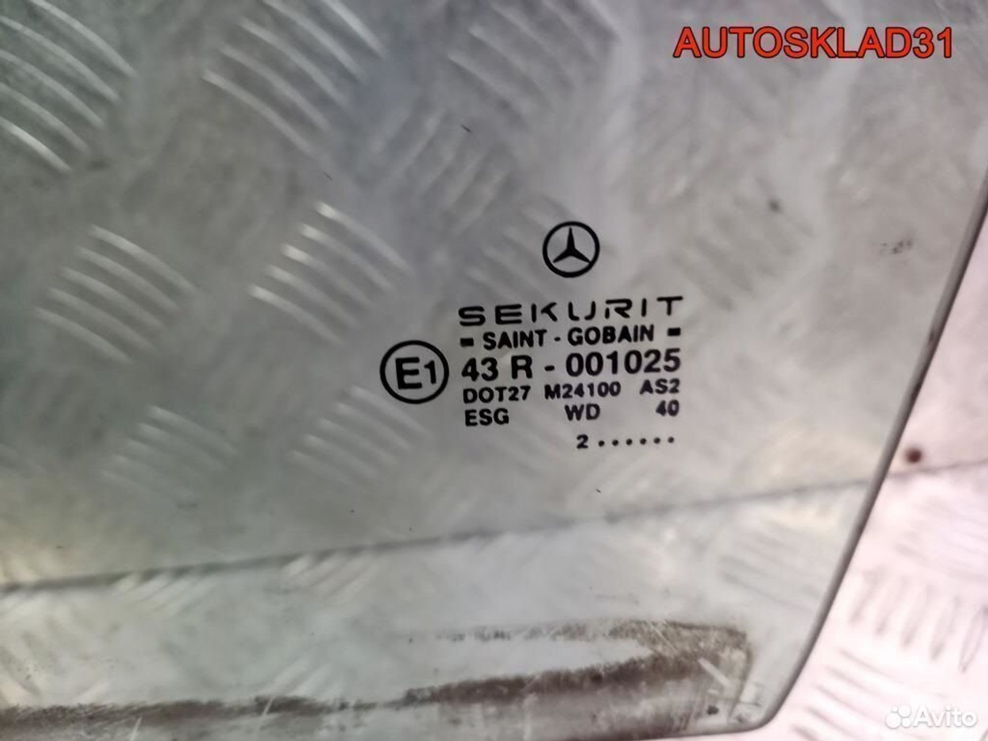 Стекло переднее левое Mercedes W210 A2107200118, 1800 рублей, Дубовое