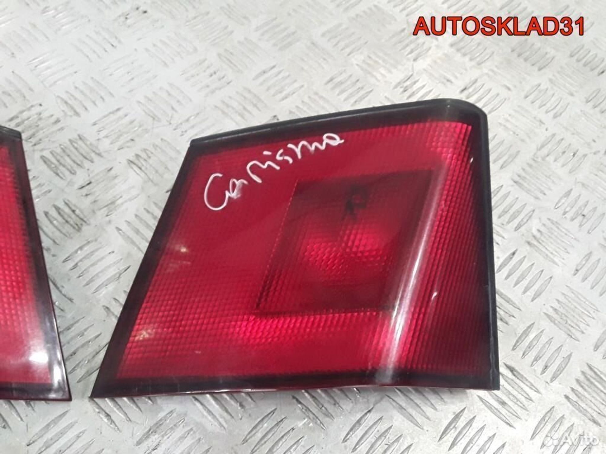 Фонарь задний Mitsubishi Carisma DA MR179513, 1300 рублей, Дубовое