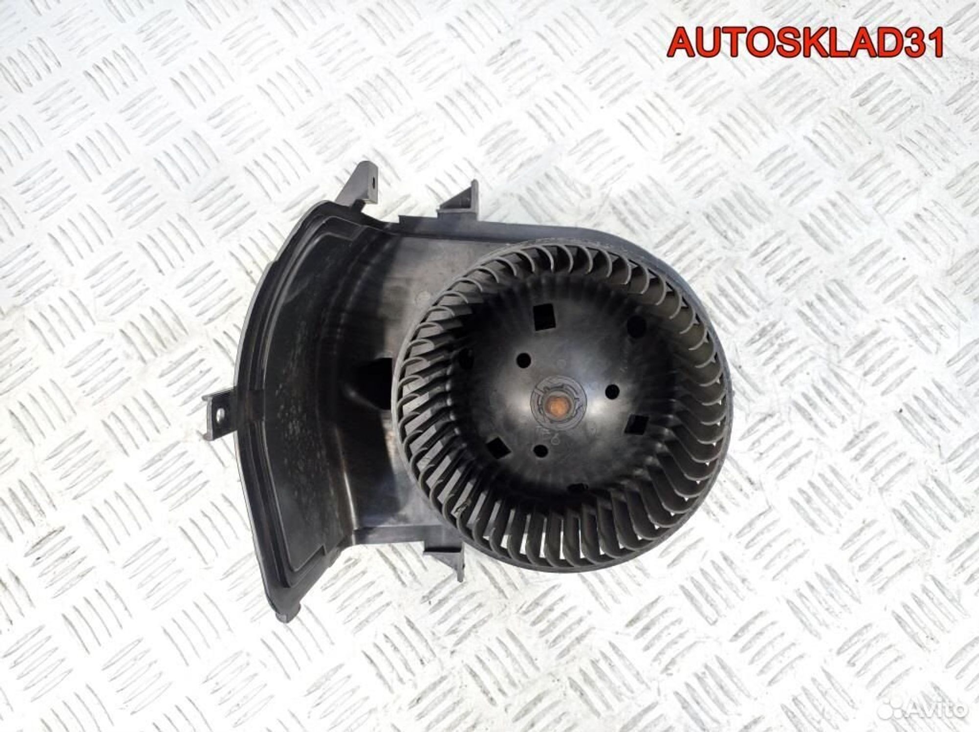 Моторчик отопителя Volkswagen Golf 3 1H1820021, 3200 рублей, Дубовое