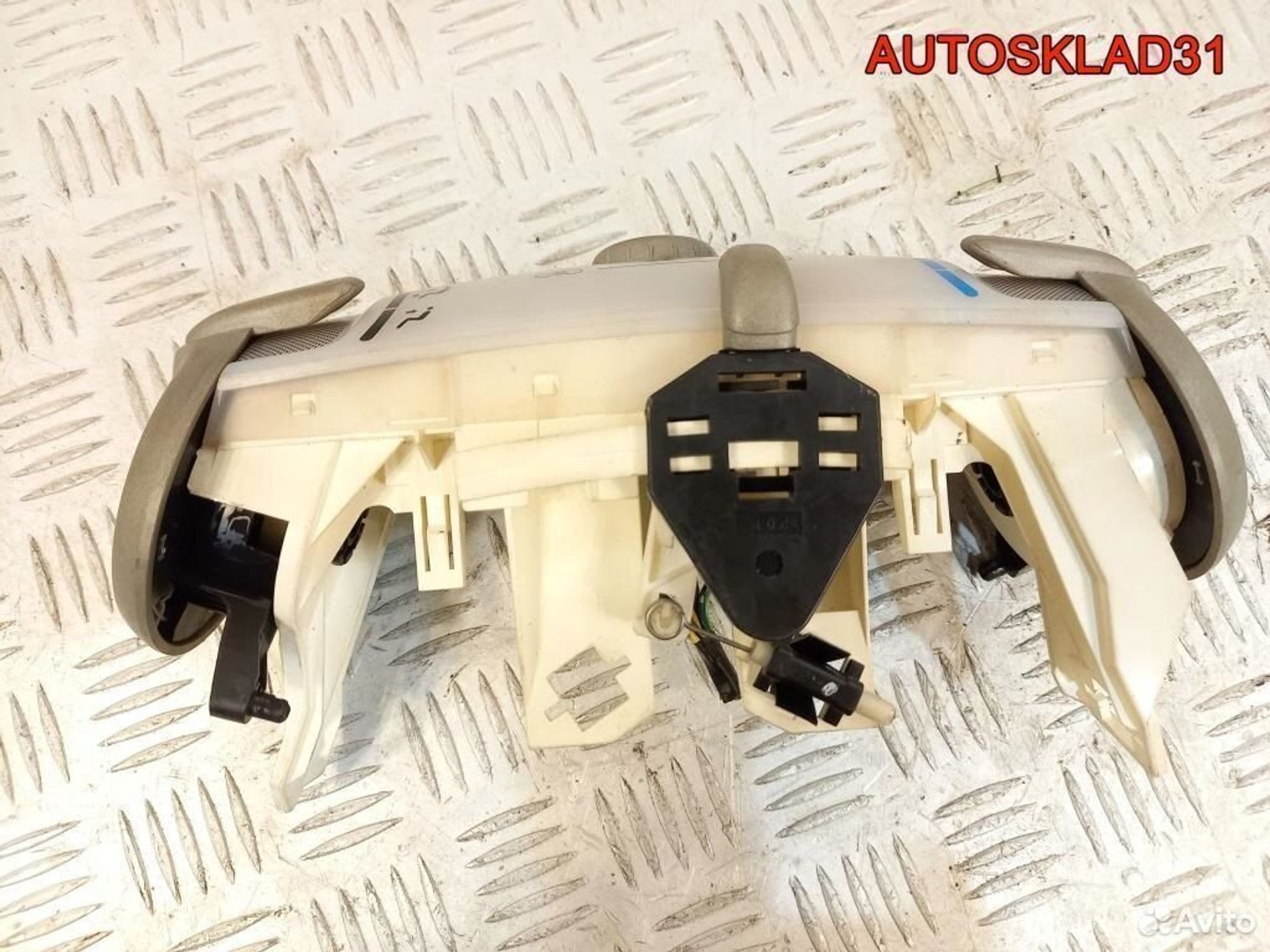 Блок управления отопителем Toyota Aygo 559000H020, 2400 рублей, Дубовое