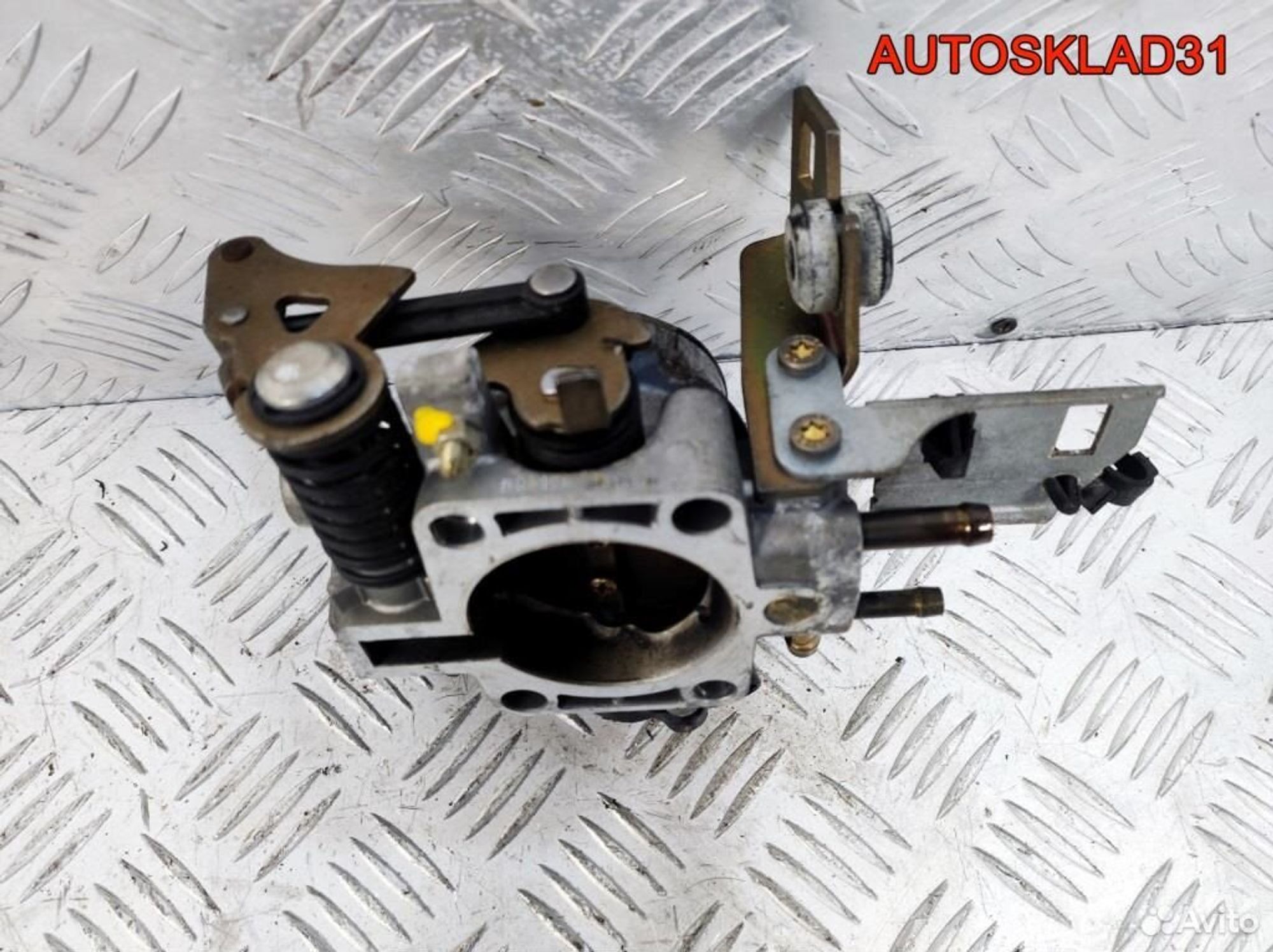 Заслонка дроссельная Opel Vectra B X16XEL 90529710, 1700 рублей, Дубовое