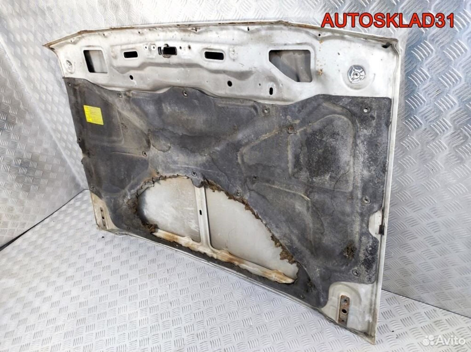 Капот Mitsubishi Pajero/Montero 1 1982-1990, 5200 рублей, Дубовое