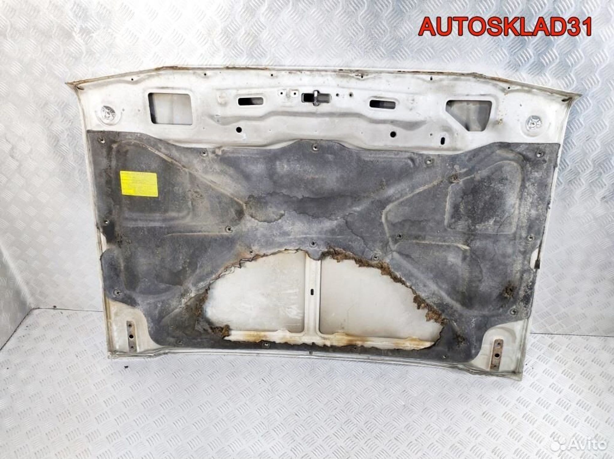 Капот Mitsubishi Pajero/Montero 1 1982-1990, 5200 рублей, Дубовое