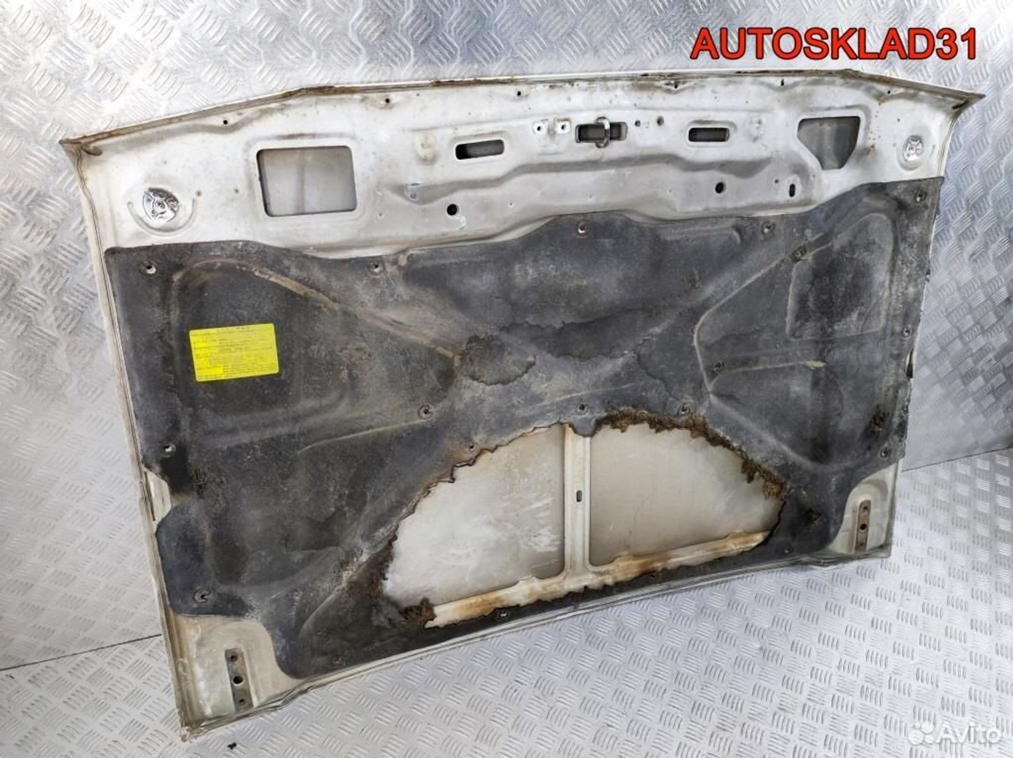 Капот Mitsubishi Pajero/Montero 1 1982-1990, 5200 рублей, Дубовое