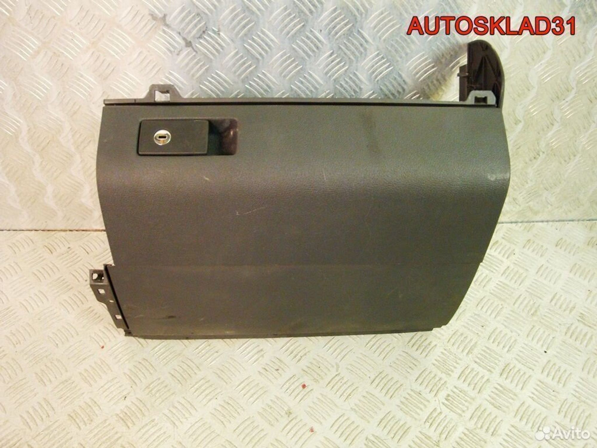 Бардачок Volkswagen Touran 1T1857101A, 2600 рублей, Дубовое