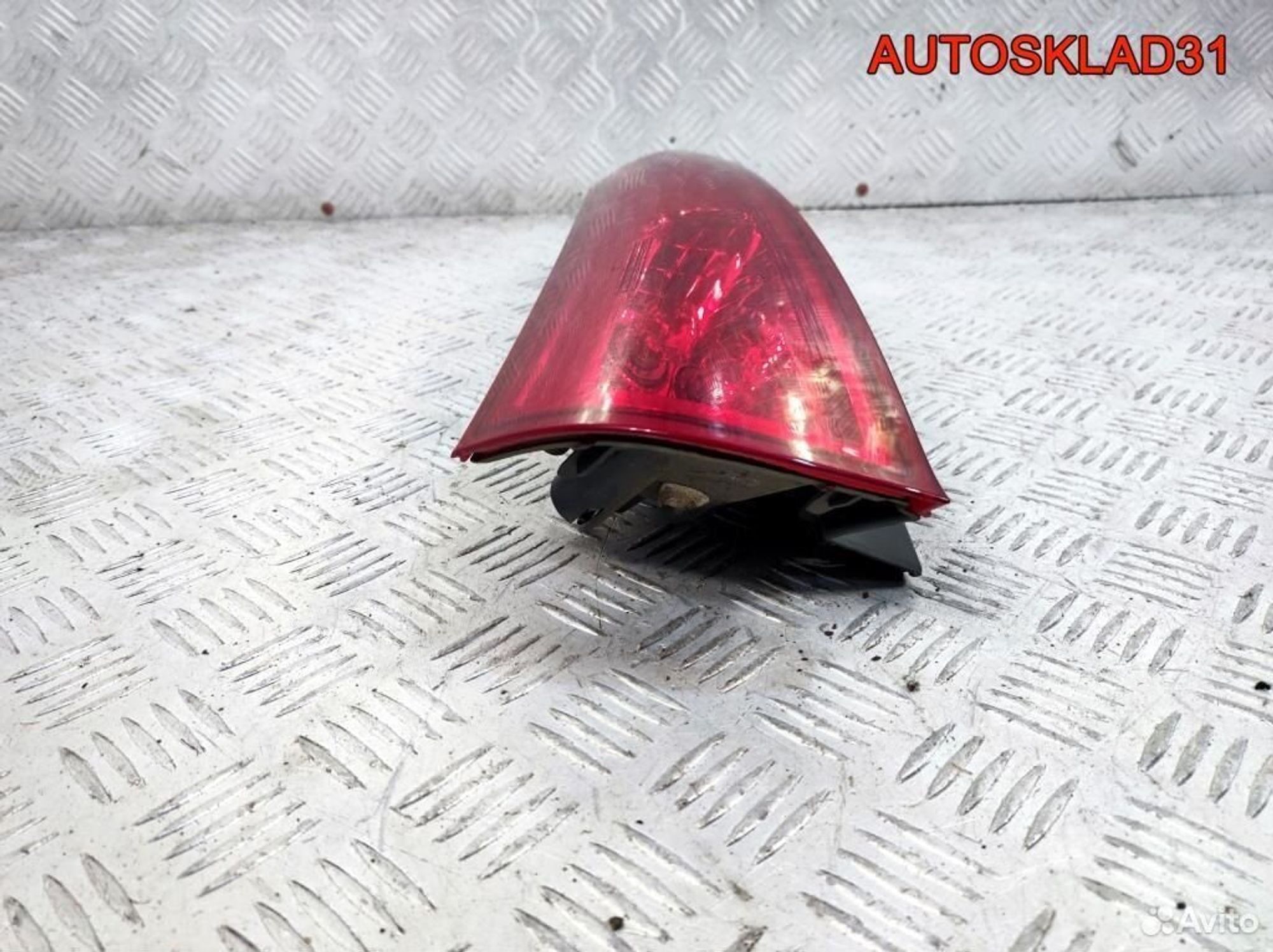 Фонарь задний левый Kia Ceed 924031H300 Универсал, 2600 рублей, Дубовое