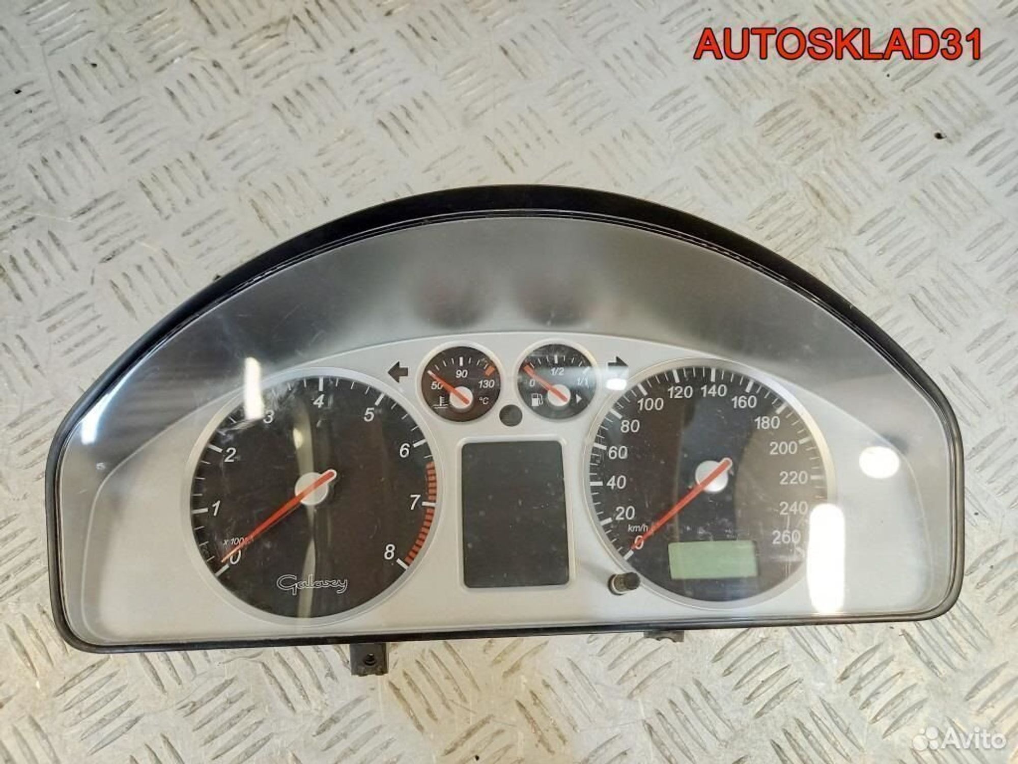 Панель приборов Ford Galaxy 7M5920800C бензин, 3600 рублей, Дубовое