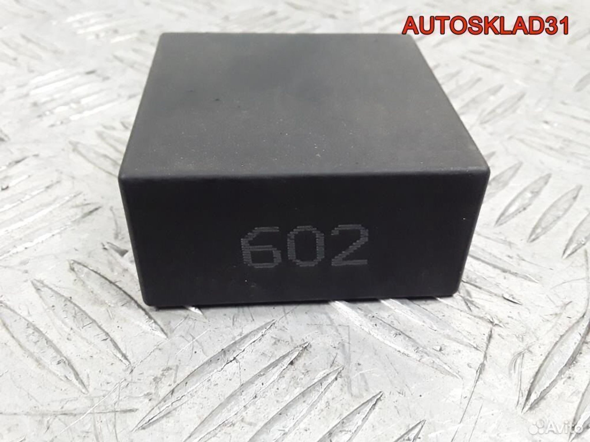 Реле стеклоочистителей VW Passat B5+ 4B0955531D, 1100 рублей, Дубовое