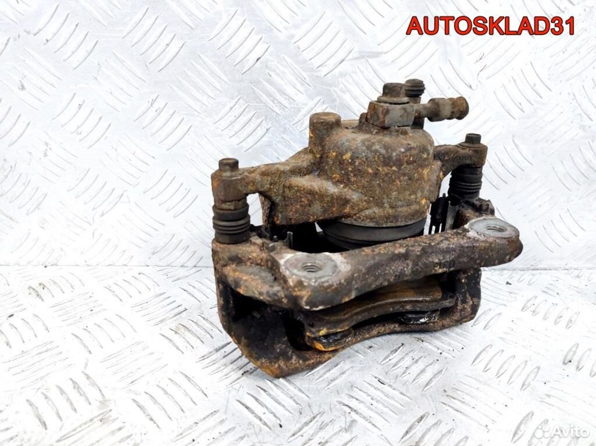 Суппорт тормозной перед правый Opel Astra J Бензин, 2100 рублей, Дубовое