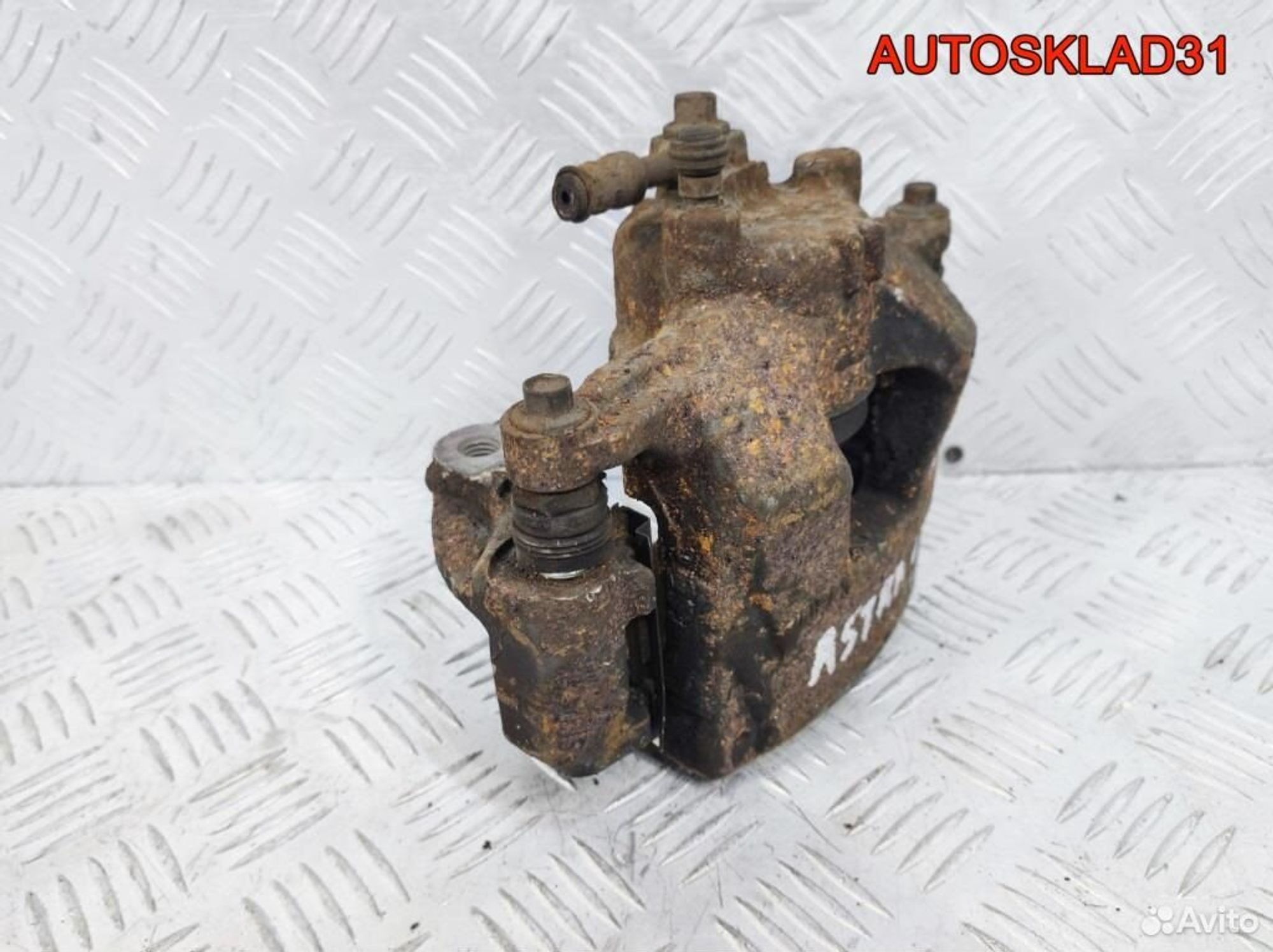 Суппорт тормозной перед правый Opel Astra J Бензин, 2100 рублей, Дубовое