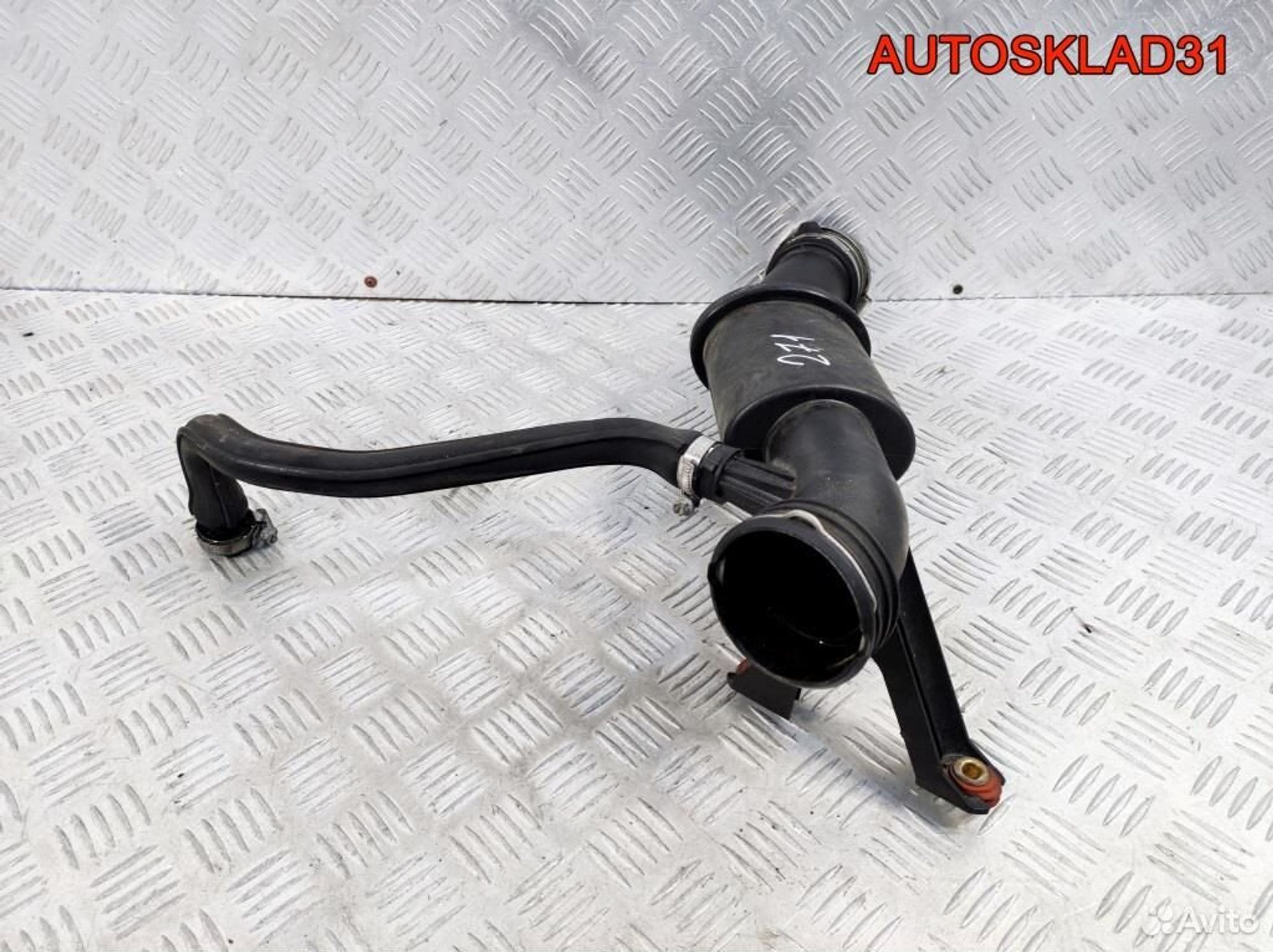 Патрубок интеркулера Mercedes W203 A2710902137, 1300 рублей, Дубовое