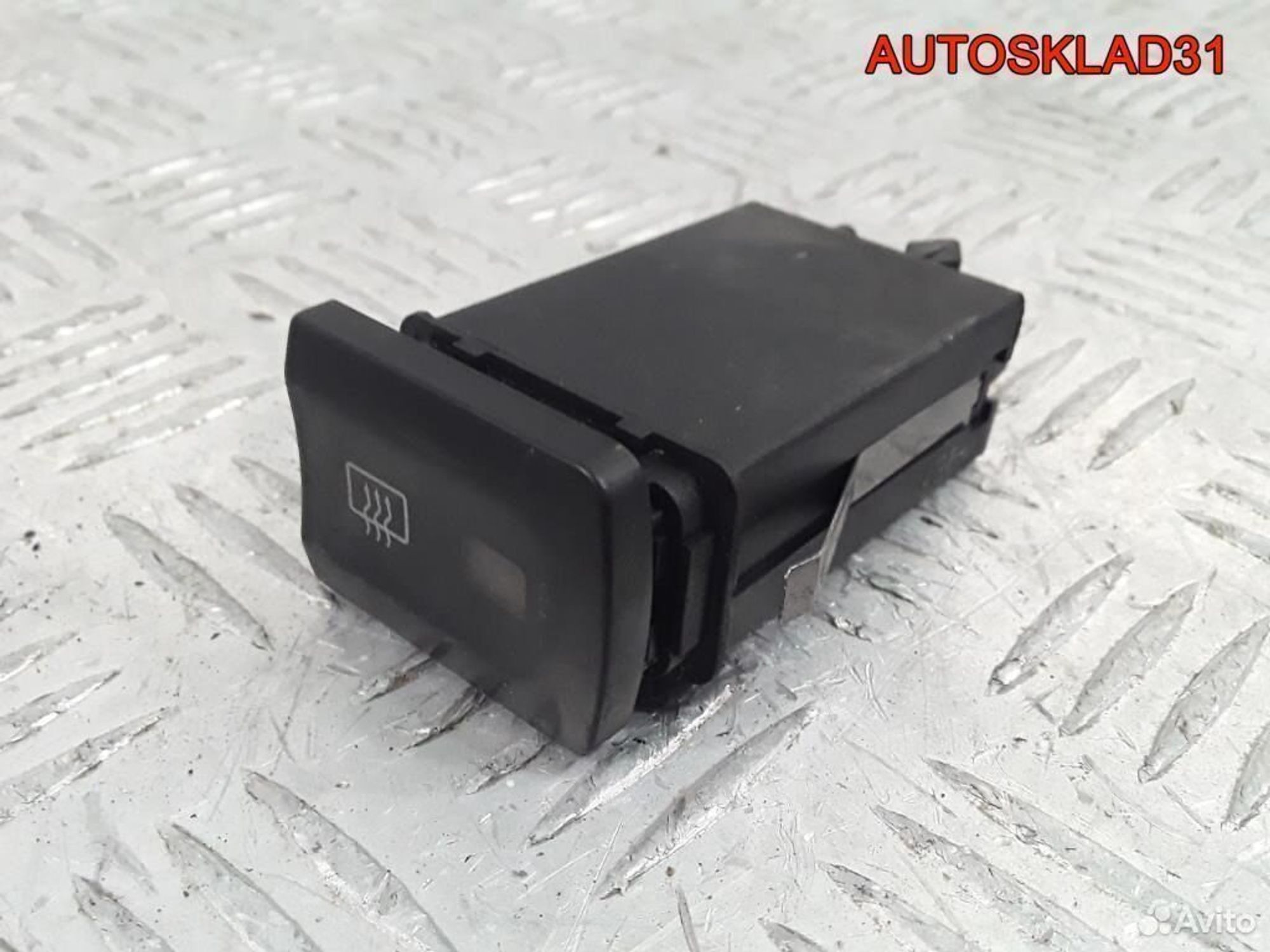 Кнопка обогрева заднего стекла Audi A3 8L0941503A, 600 рублей, Дубовое