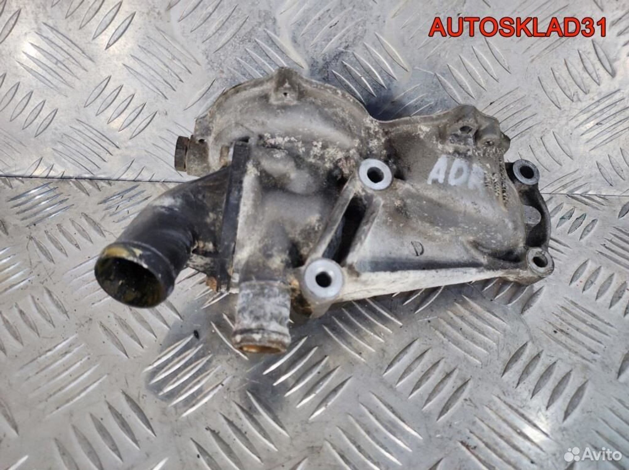 Корпус помпы Audi A4 B5 1,8 ADR R050121013, 900 рублей, Дубовое