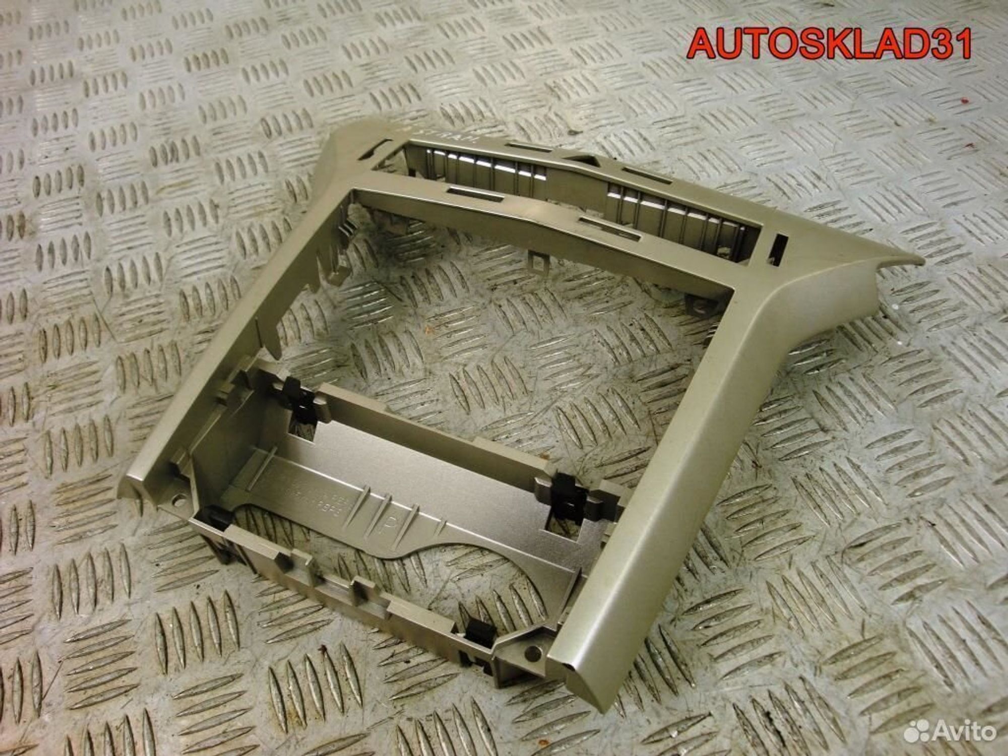 Рамка магнитолы Opel Astra H 331985437, 900 рублей, Дубовое