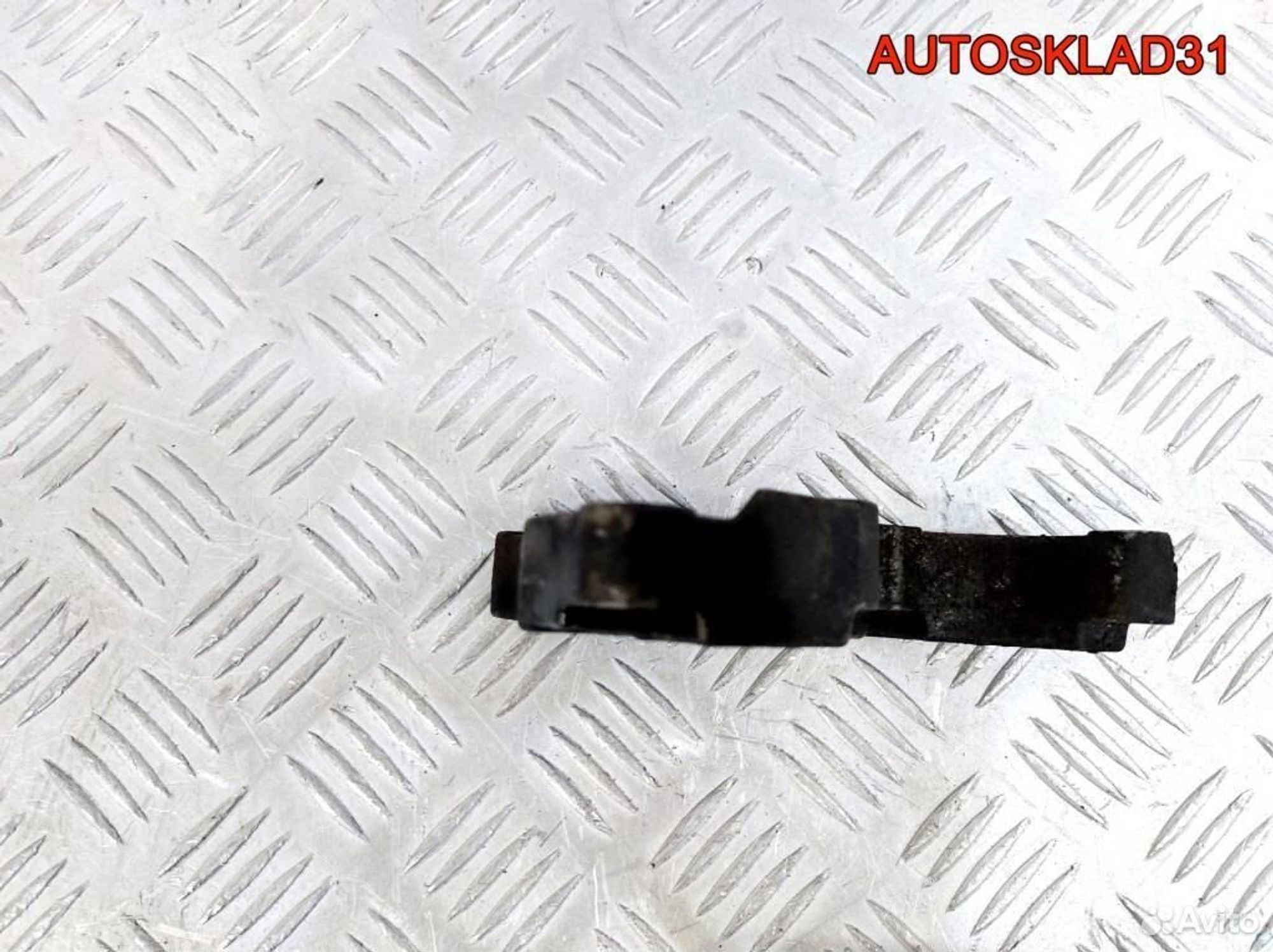 Кронштейн гидроусилителя BMW E39 32422247556, 1100 рублей, Дубовое