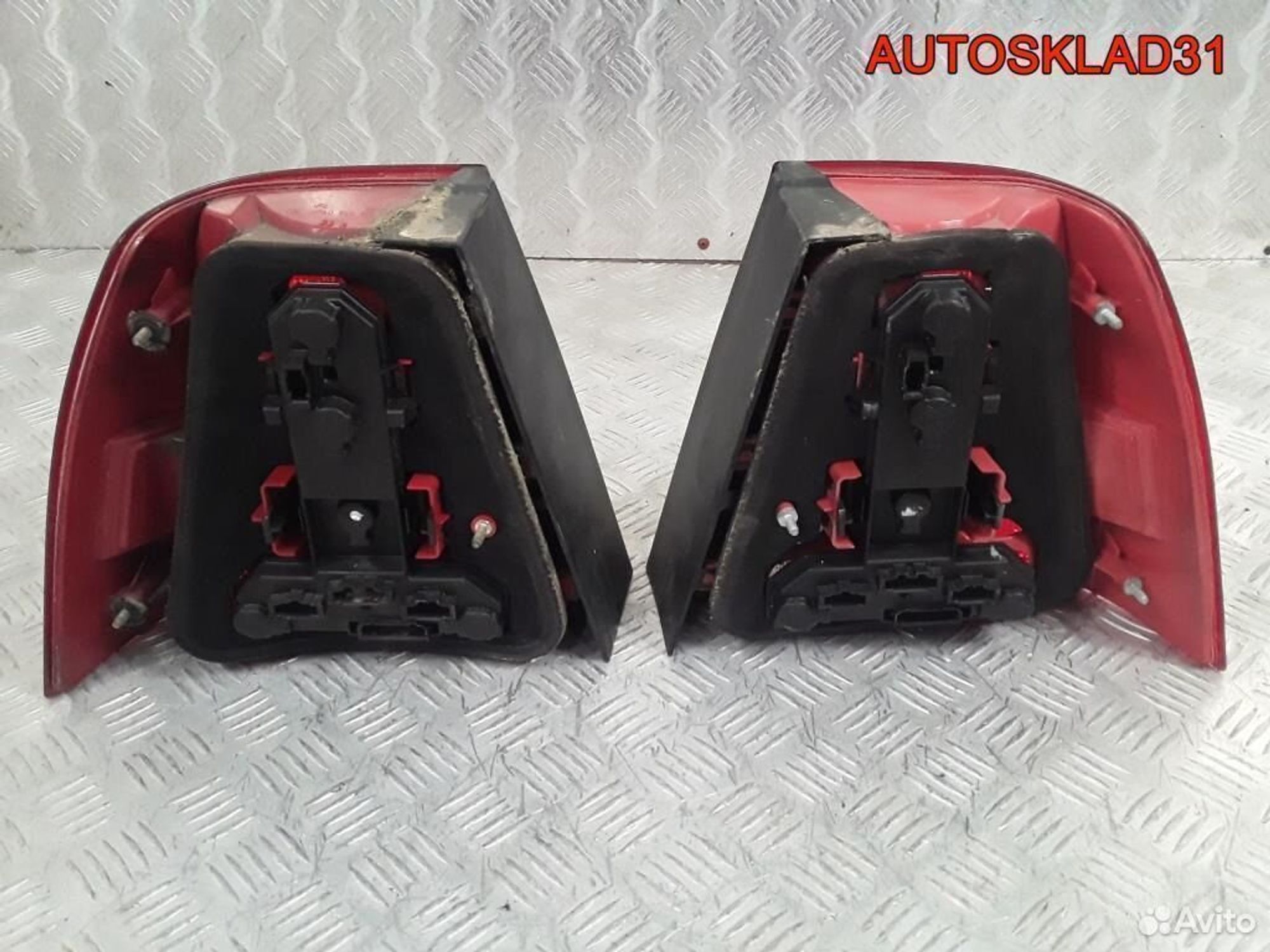 Фонарь задний Volkswagen Bora 1J5945095AC Седан, 2600 рублей, Дубовое