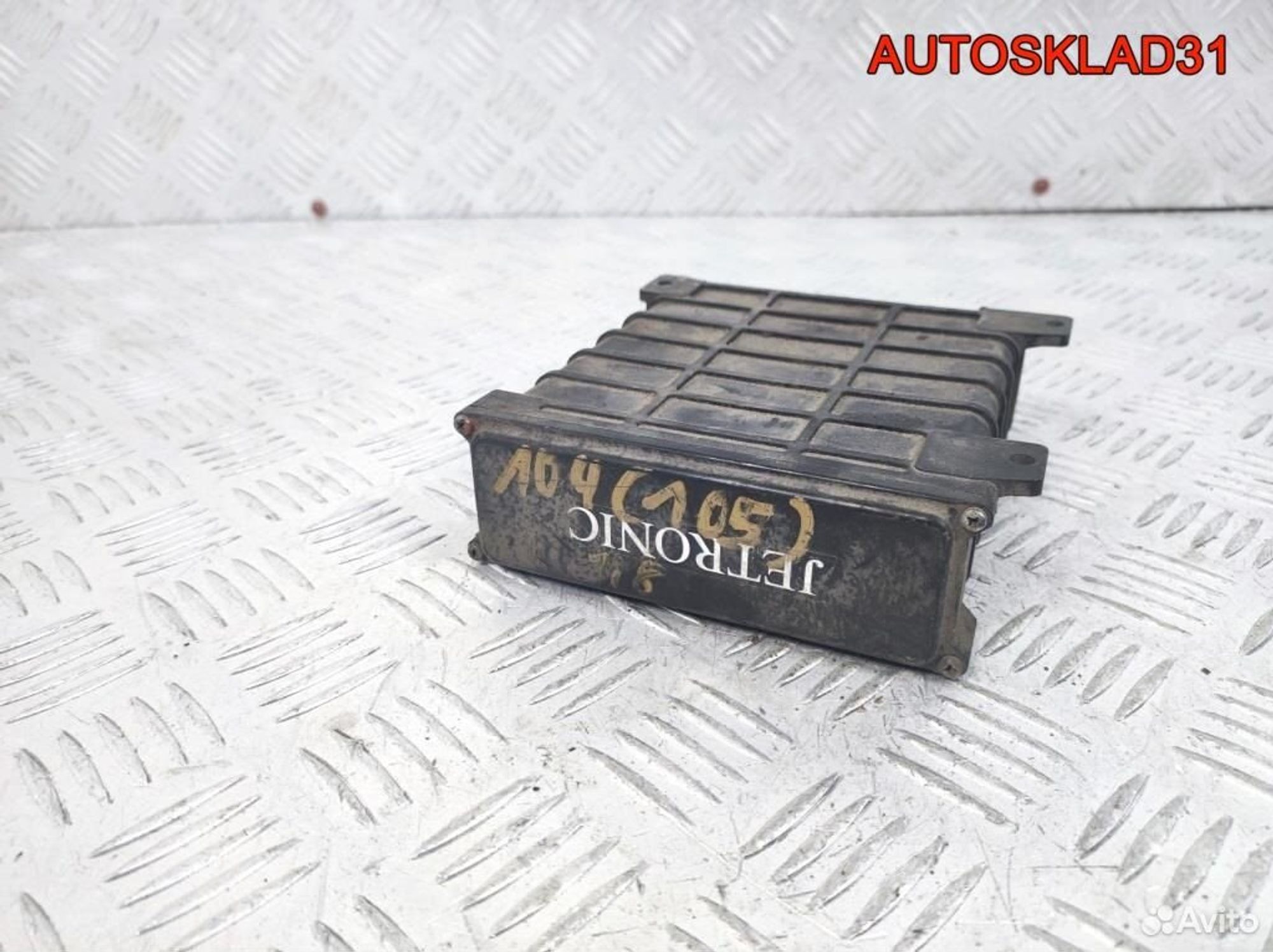 Блок эбу Audi 100 811906264 1,8 Бензин, 2100 рублей, Дубовое