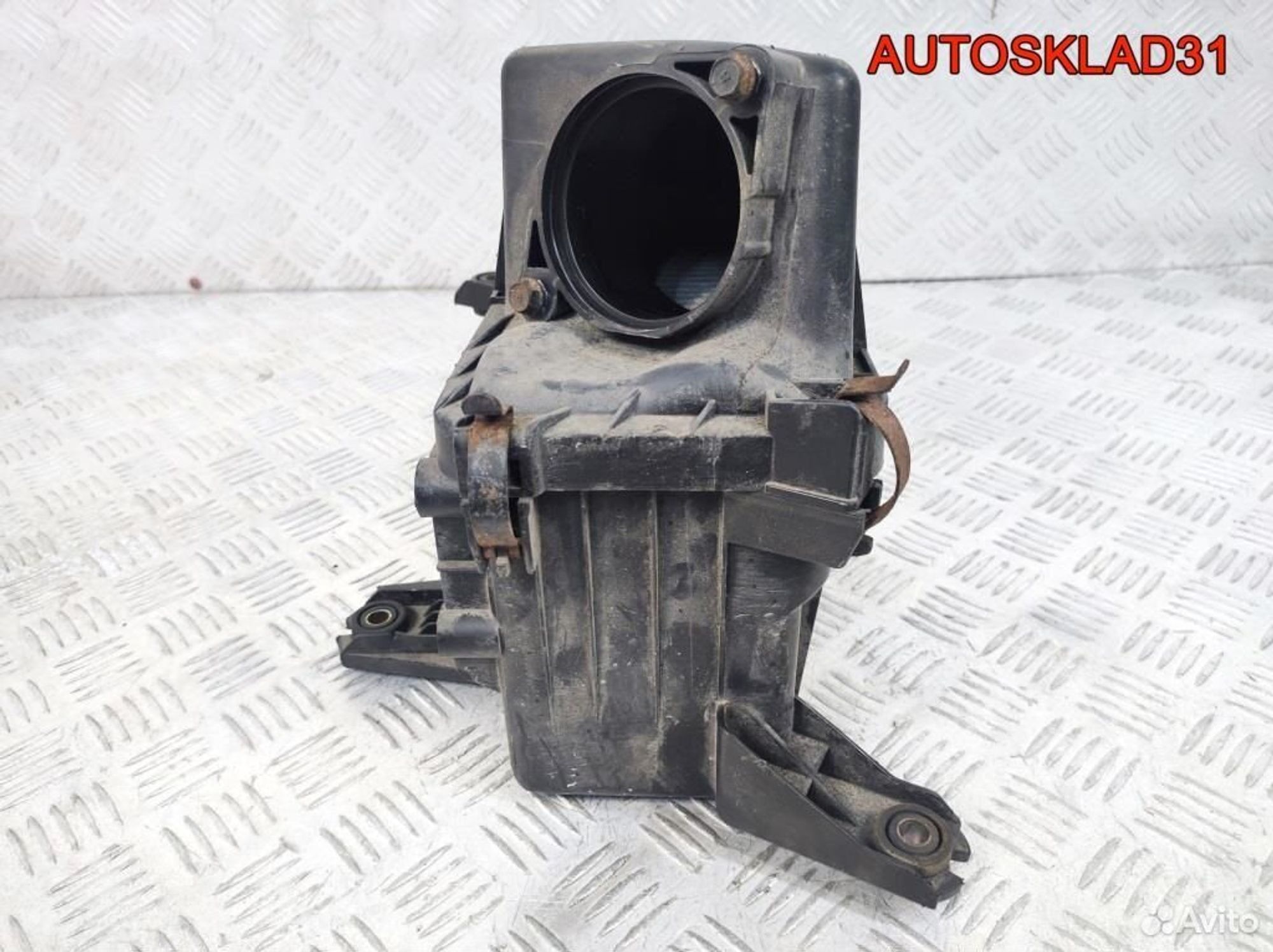 Корпус воздушного фильтра Kia Rio 281101G100, 2600 рублей, Дубовое